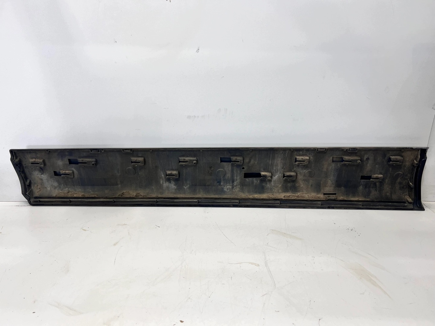 moulding lower door right front AUDI Q7 4L 4L0853960E/F LZ9Y