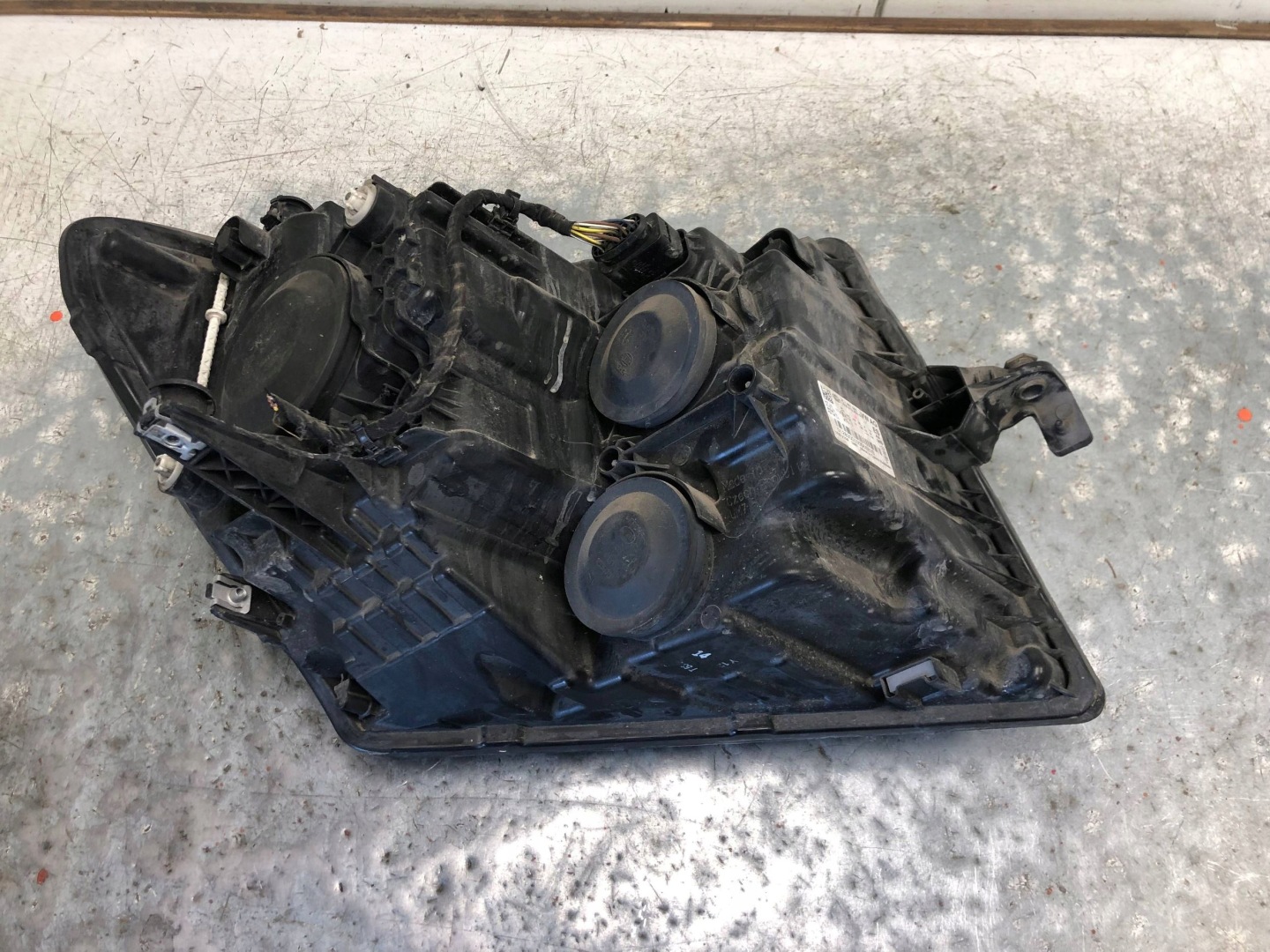 light left front VW CRAFTER II 7C MAN TGE 7C1941005 EUROPA