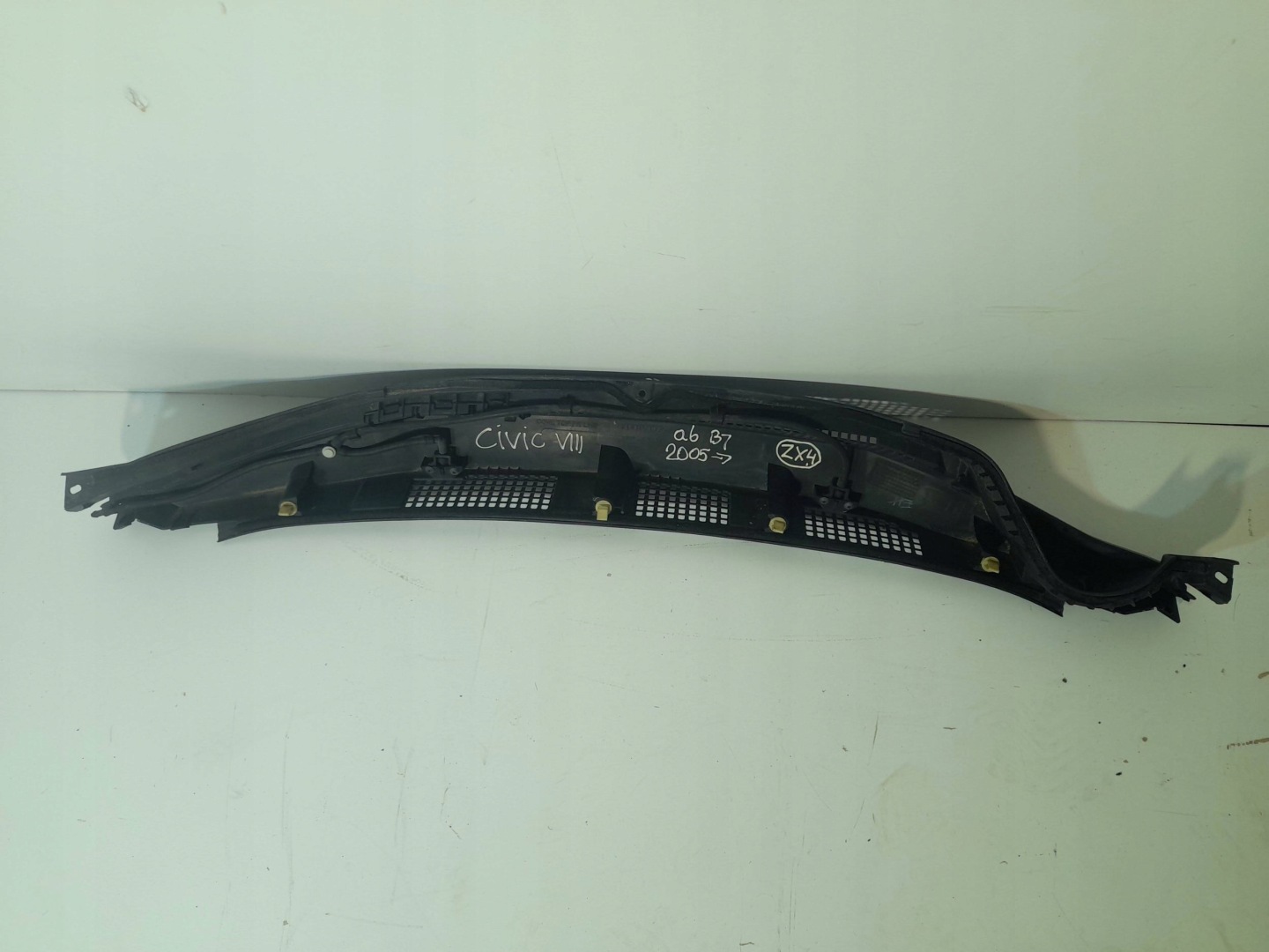 Honda Civic VIII 2005-2011 torpedo (ZX4)