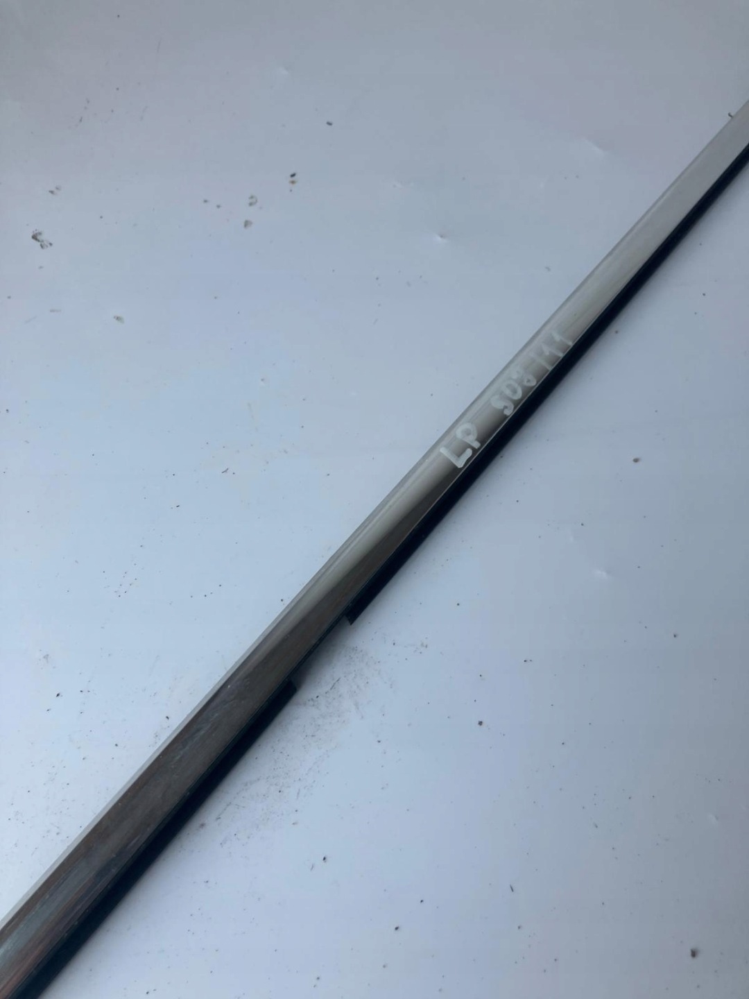 moulding dust door PEUGEOT 508 left front CHROM
