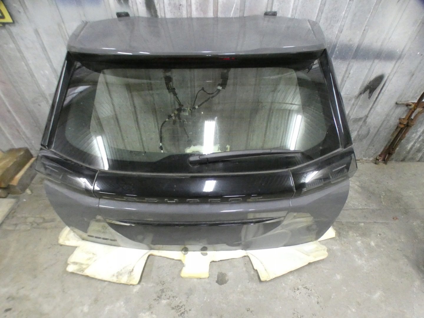 trunk door boot PEUGEOT 2008 II complete