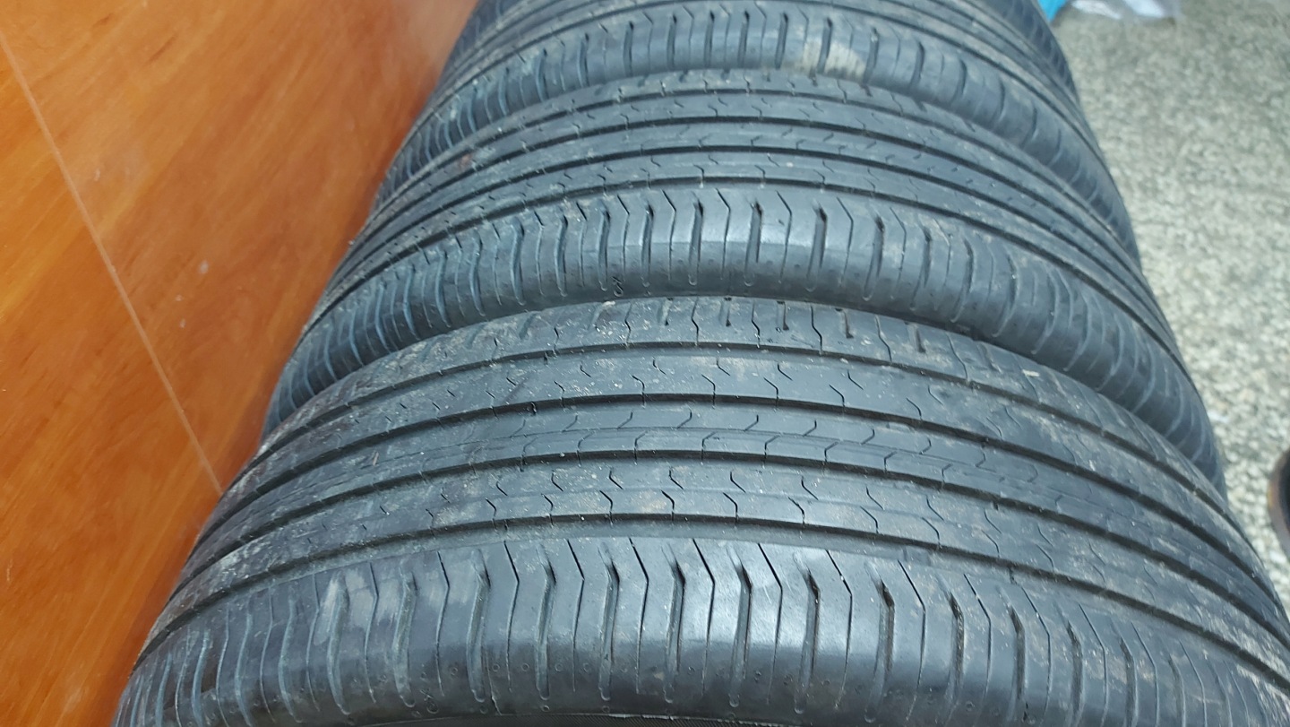 CONTINENTAL CONTIECOCONTACT 5 215/60R17 tyres summer 6,5mm