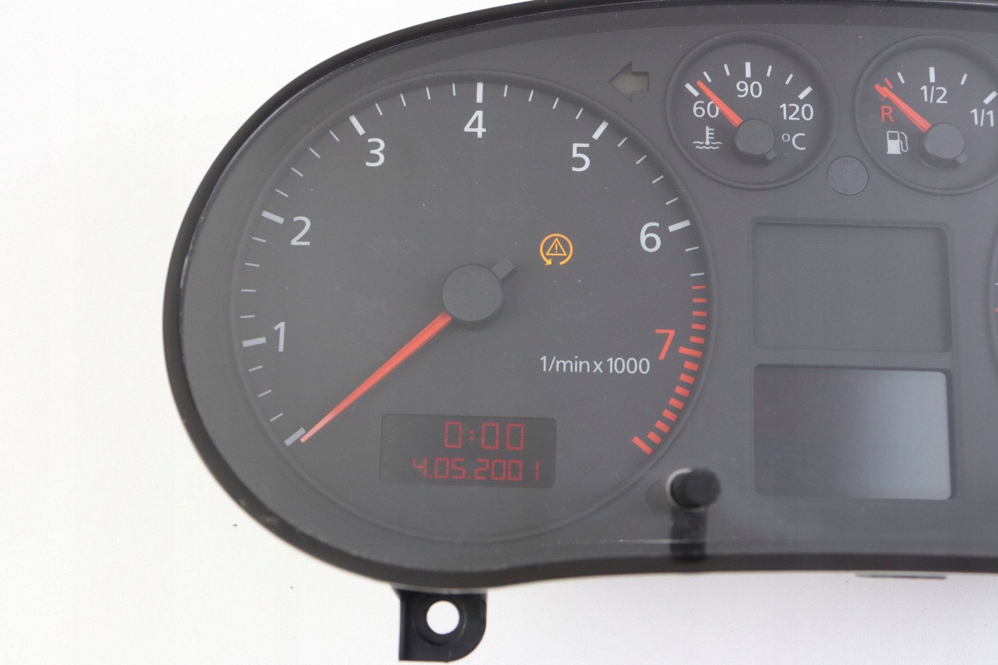 AUDI A3 8L dials dials PREDKOSCIOMIERZ petrol 8L0920900F EUROPA