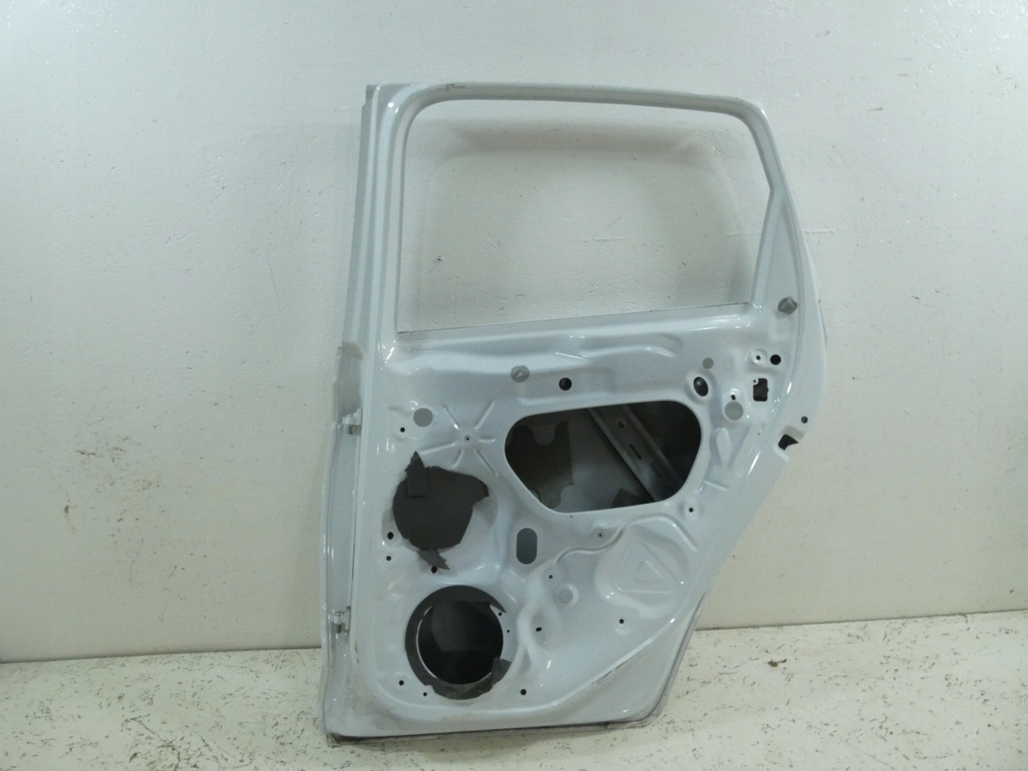 VW Polo VI 6 2G door right rear part rear.