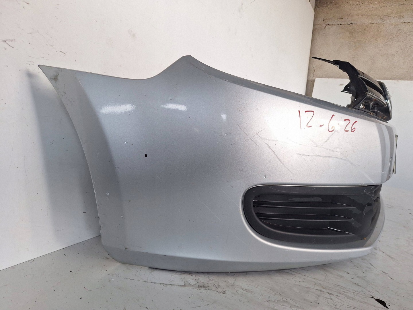 VOLKSWAGEN GOLF VI 08-13 bumper 5K0807221 + grille