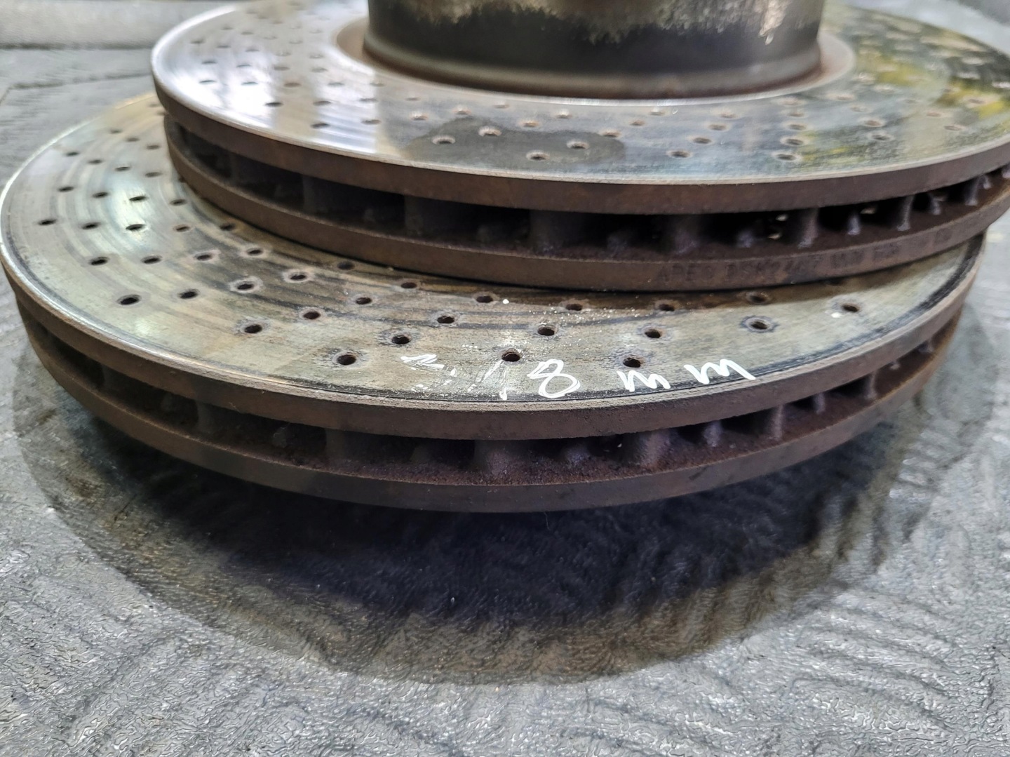 TARACZA discs front front KOMPLET 318MM PORSCHE BOXSTER CAYMAN S 987