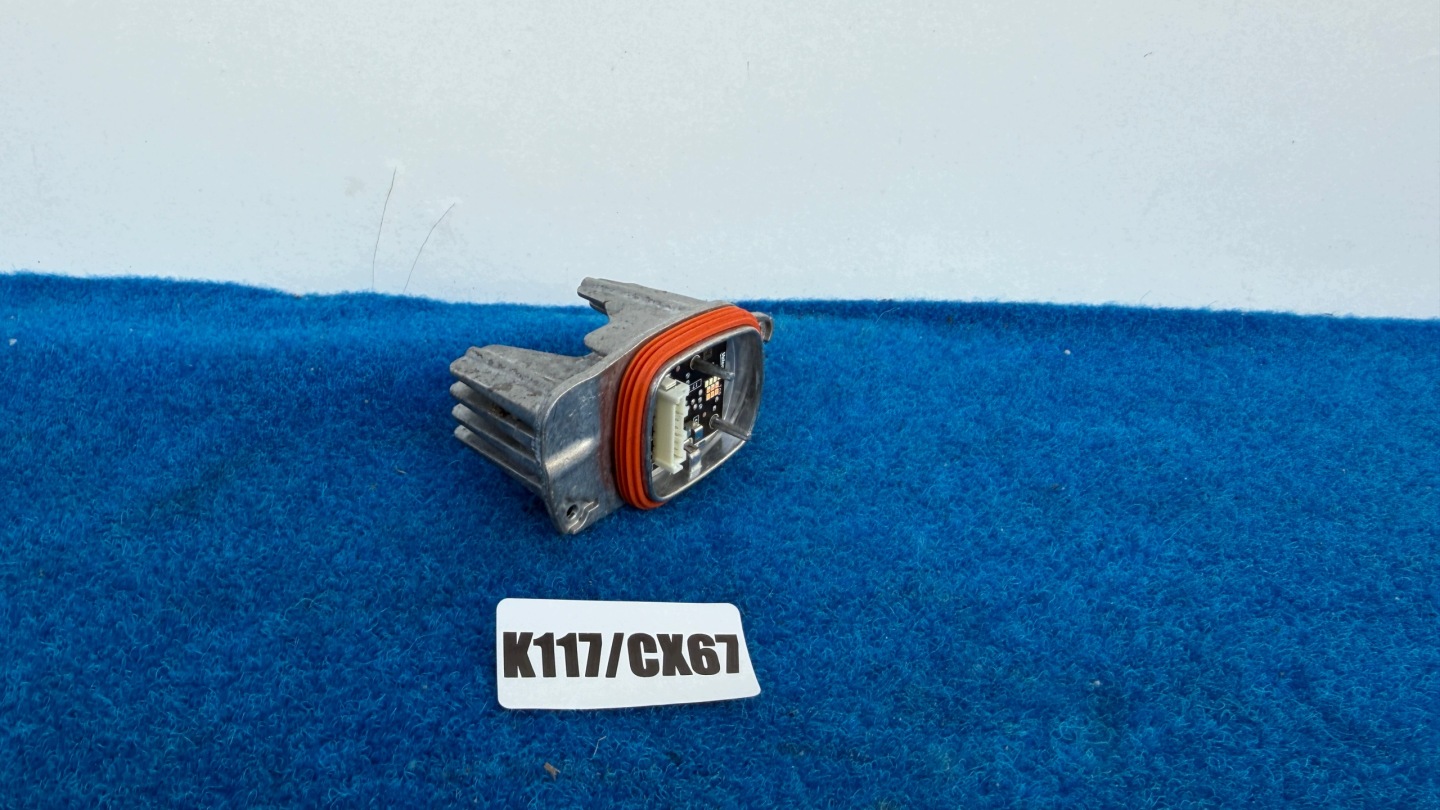 GOLF SPORTSVAN 510 module control unit LED JEZ PRAWEJ lights front K117/CX67