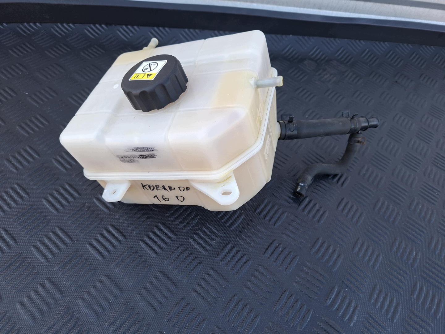 21610-37000 water tank SSANGYONG KORANDO IV 4 C300 1.6 D e-XDi