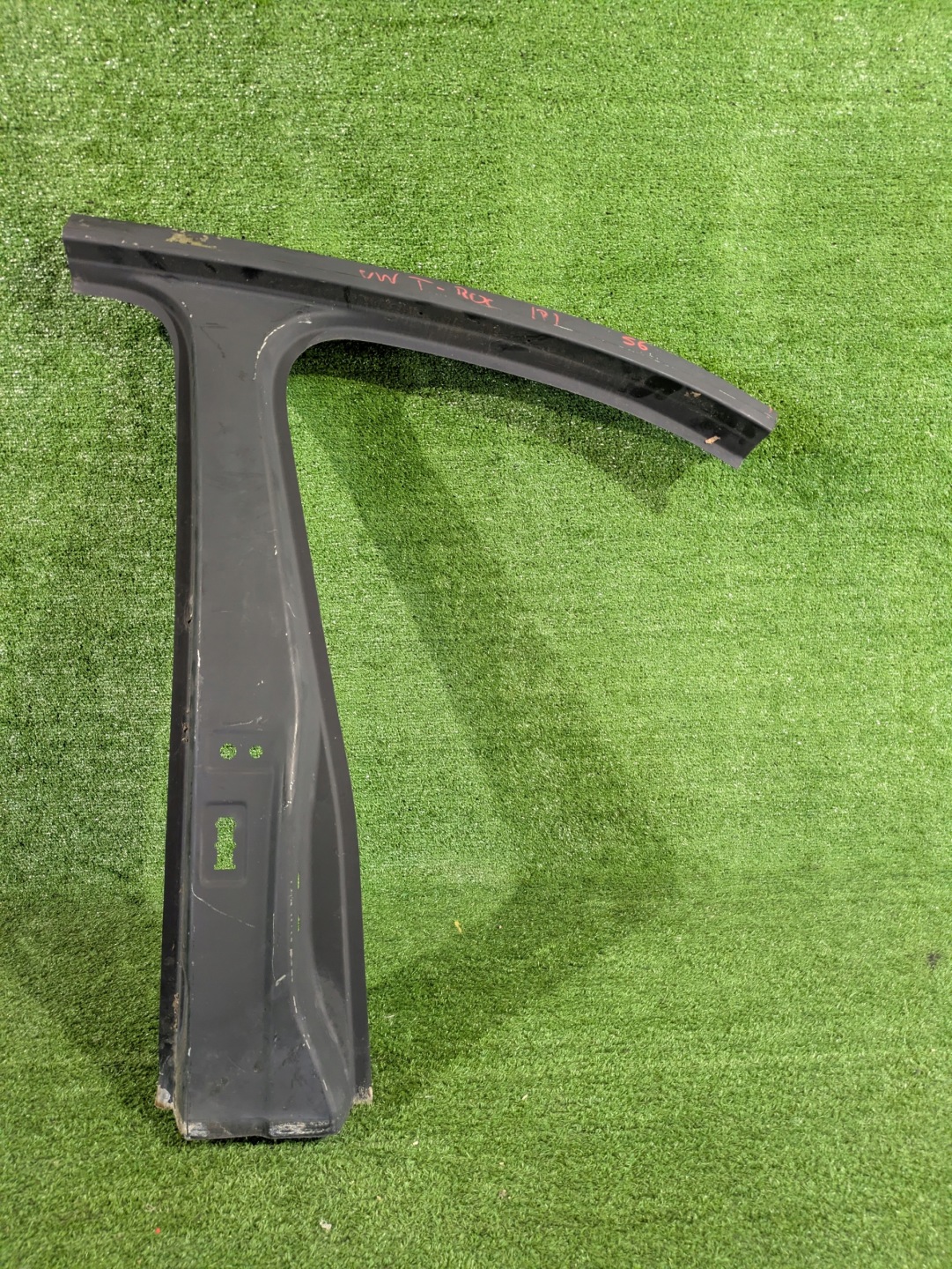 threshold right pillar VW T-ROC 2GA NR.56