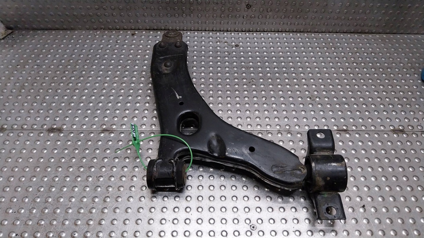 arm left front 2M51-3051-BB FORD FOCUS MK1