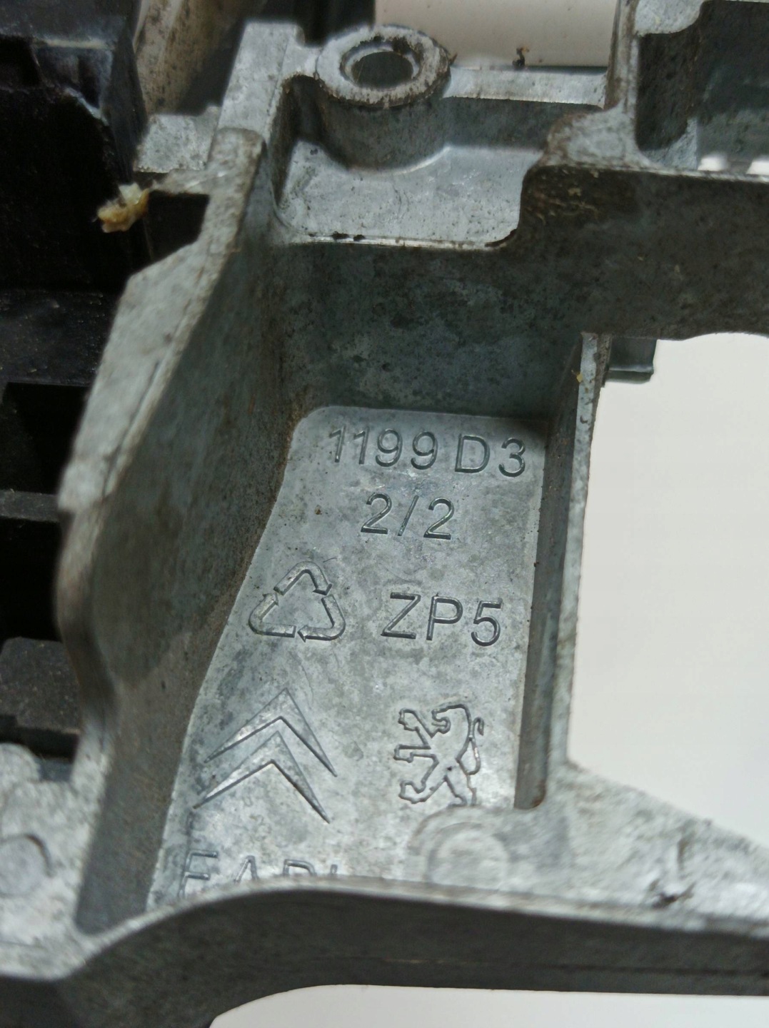 handle exterior left right front rear part KOMPLET EVL Peugeot 2008 and