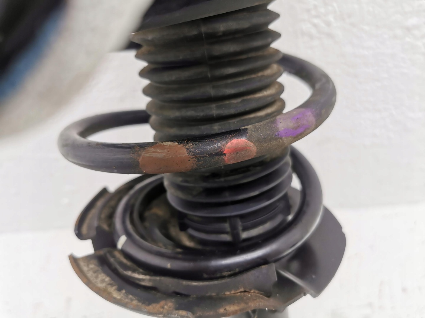 shock absorber right front FORD FOCUS MK3 LIFT 1.0