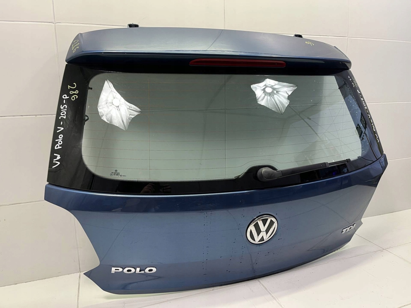 rear trunk door boot Volkswagen Polo 5 facelift 2018