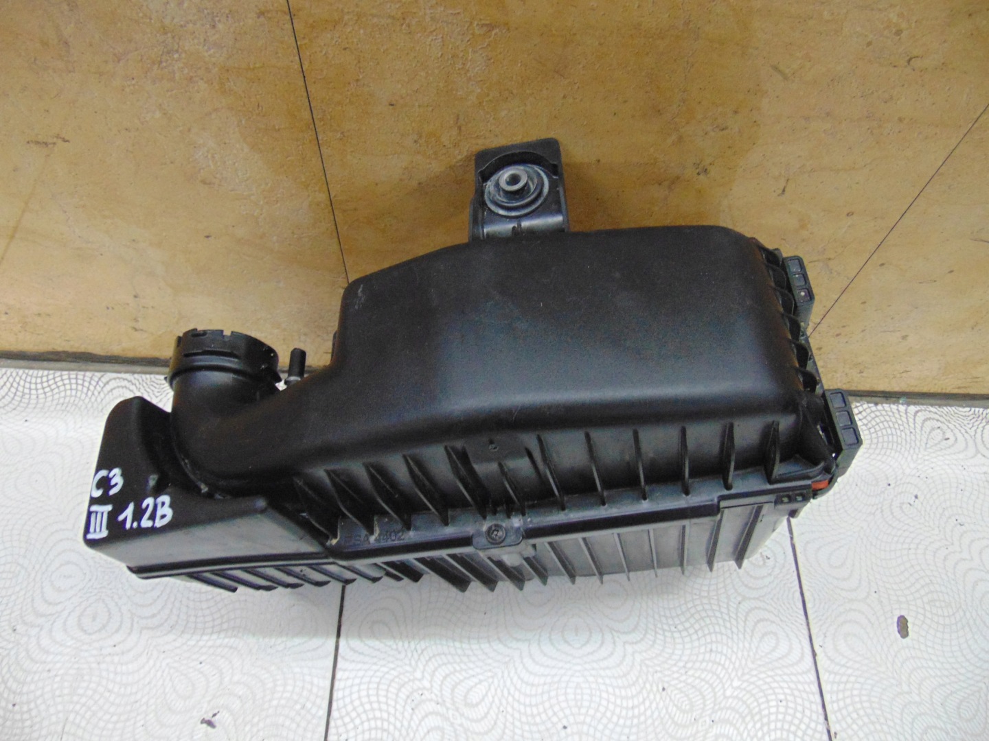GEHÄUSE FILTER LUFT CITROEN C3 III 1.2B