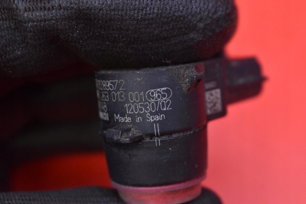 Sensor Parken heck PDC 13289572 OPEL ASTRA 4 IV J 09-12