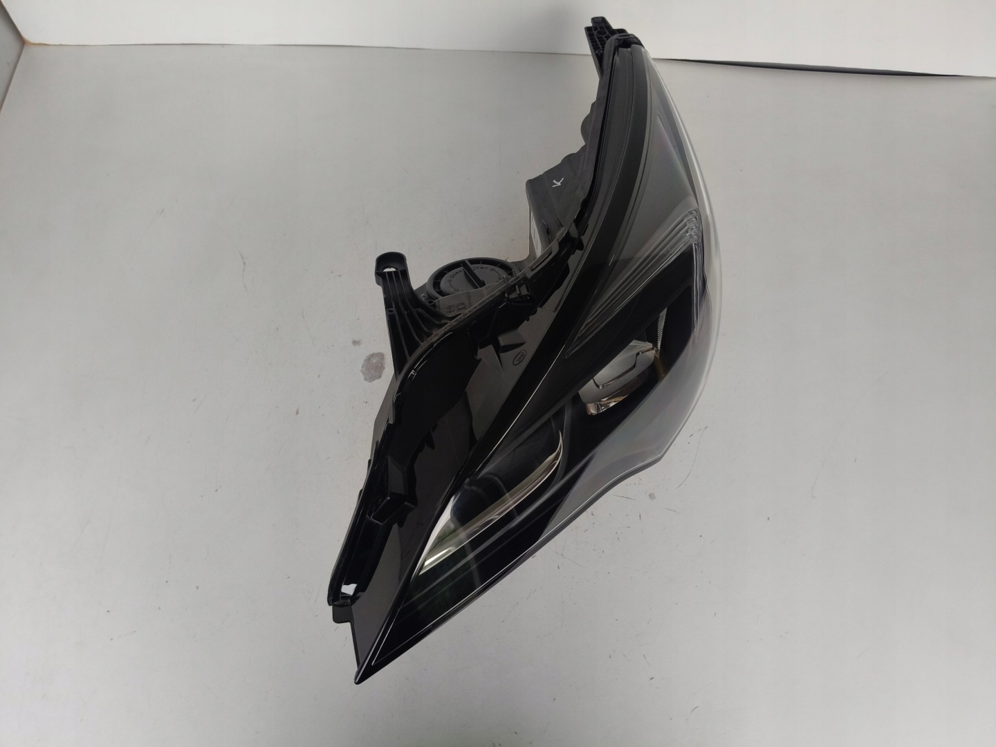 light left REFLEKTOR OPEL ASTRA V K 19- LIFT LED