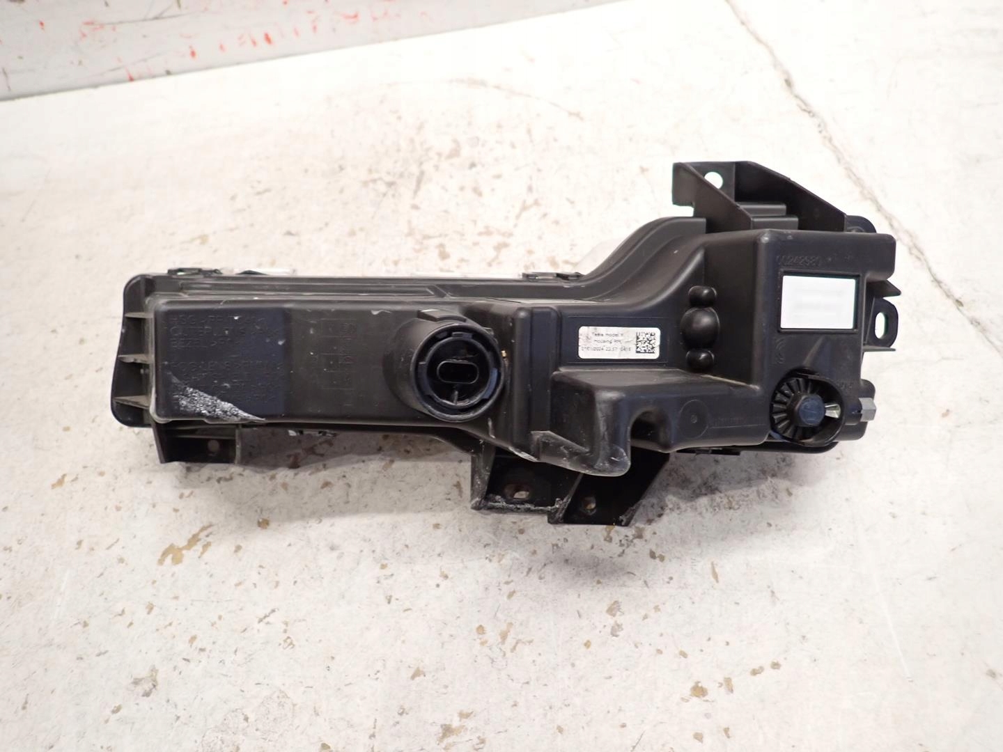Nebelscheinwerfer rechts TESLA 3 2017- 1507933-00-C