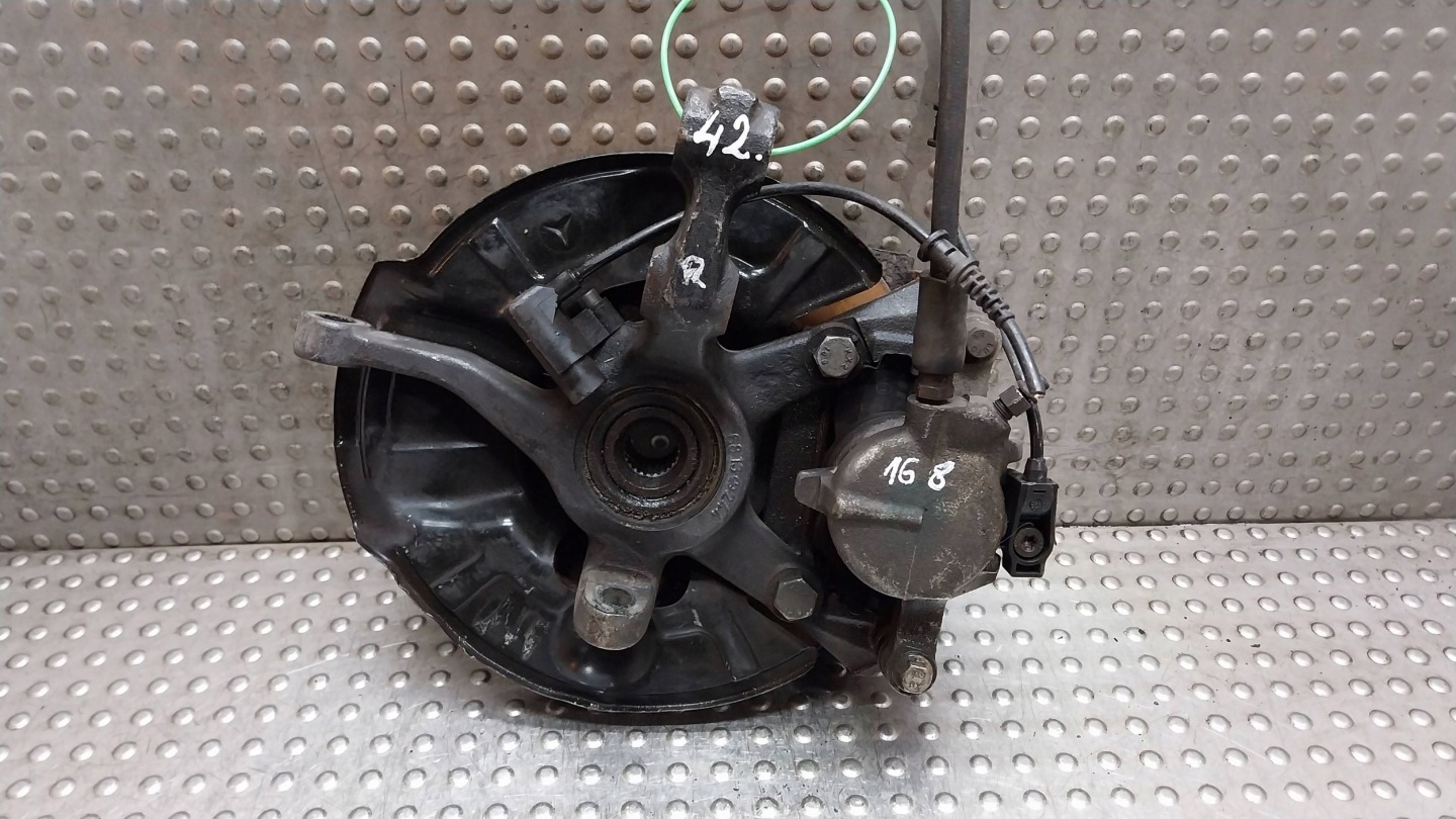 otoč čepu třmen pravý předek 6813 MERCEDES A W168
