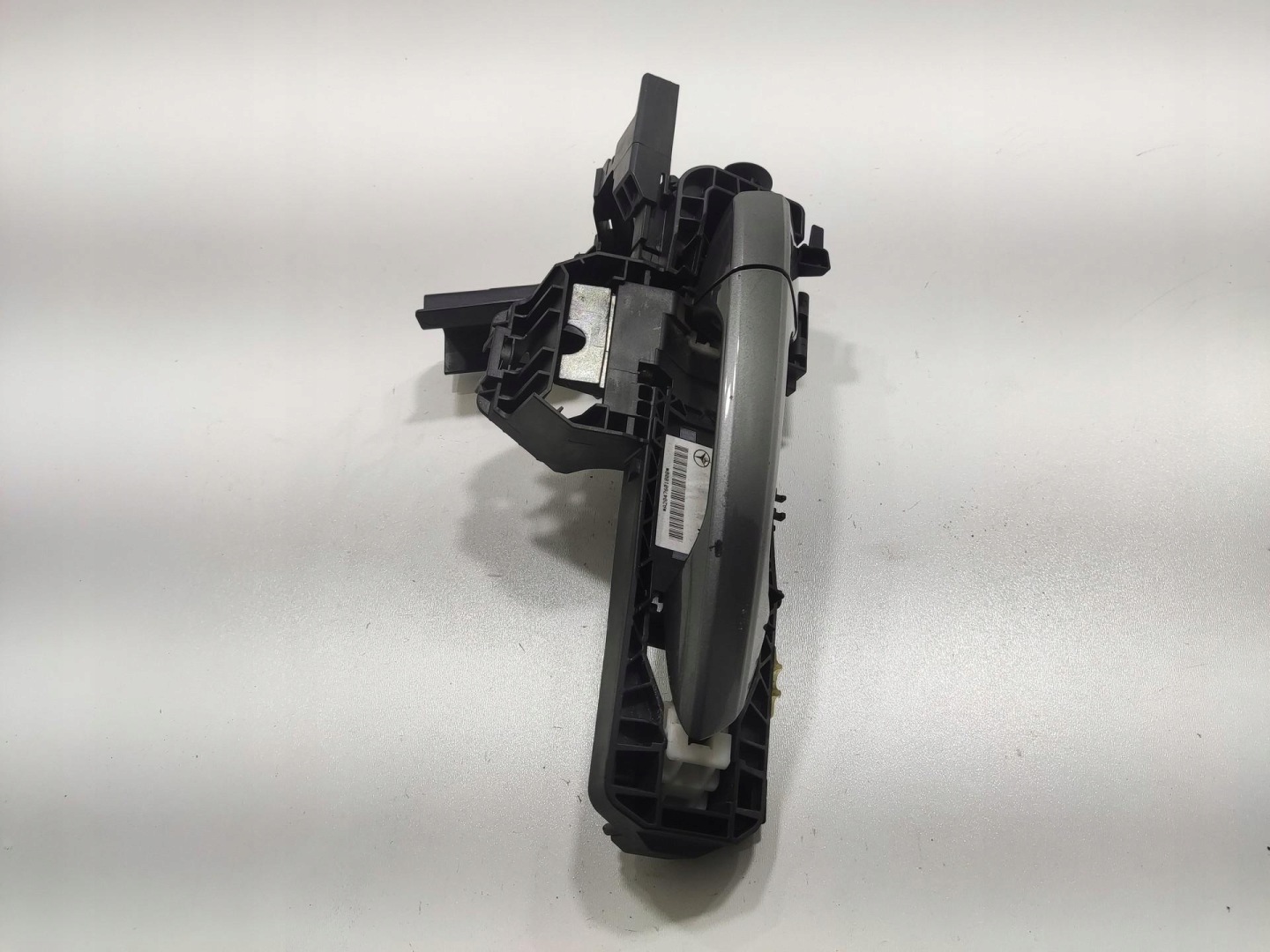 handle door right right front MERCEDES A-KLASA W176 2012-2015 A2047601800