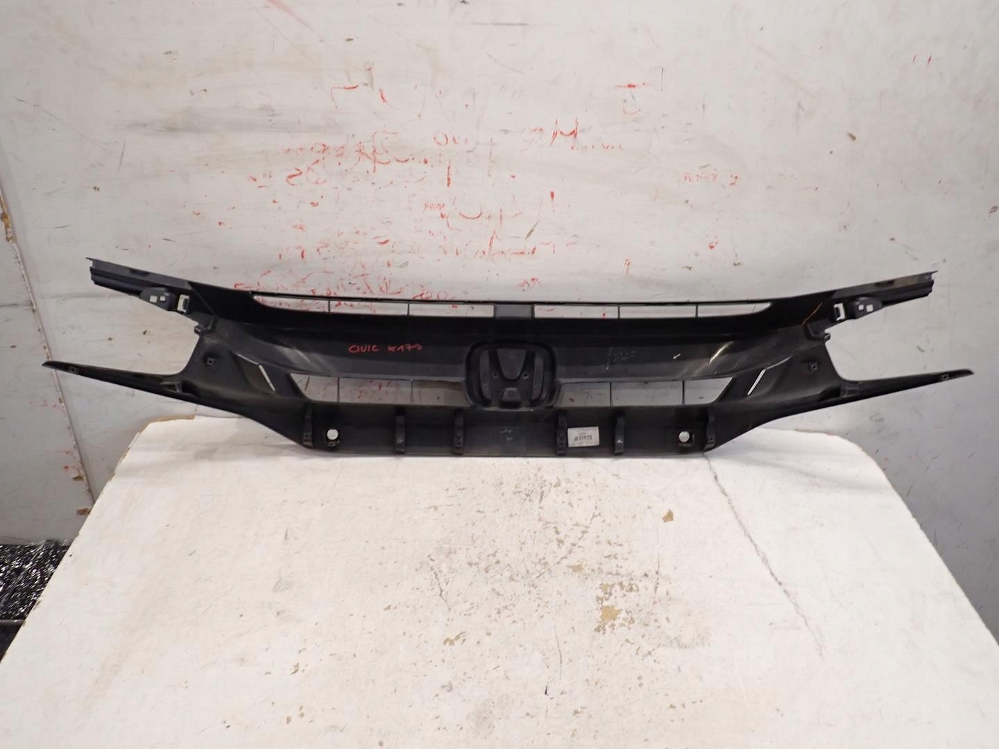 Grill HONDA CIVIC X 2017- 71120-TGG-A5