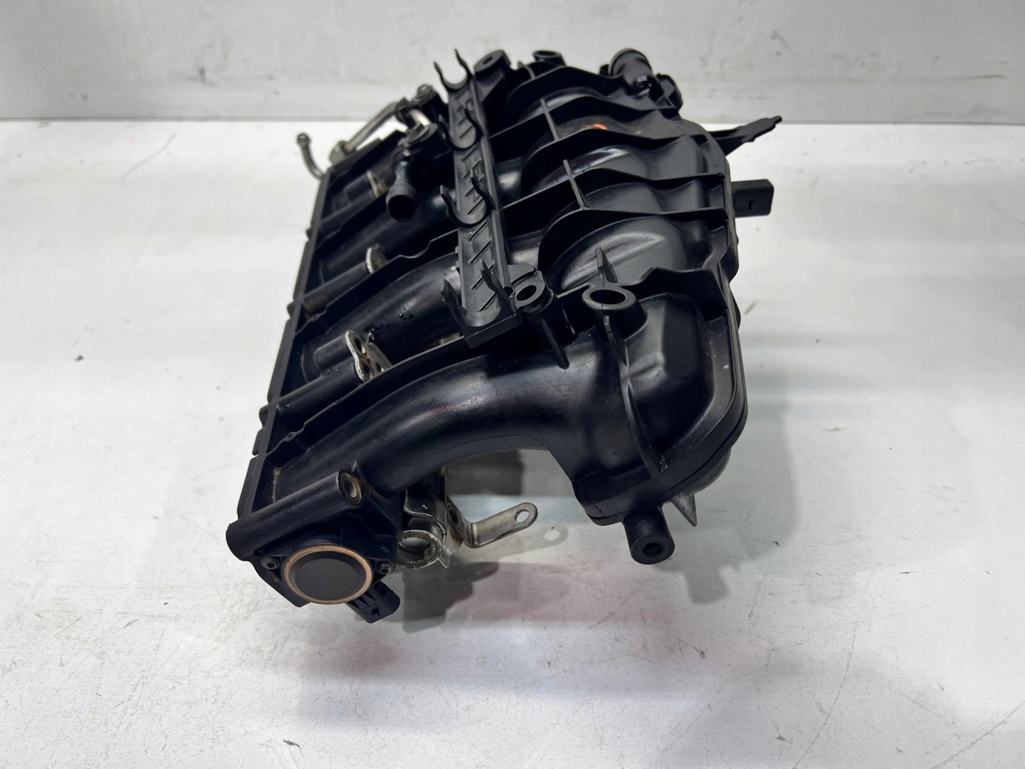 intake manifold AUDI A3 8P 1.8 2.0 TFSI 06J133185DF