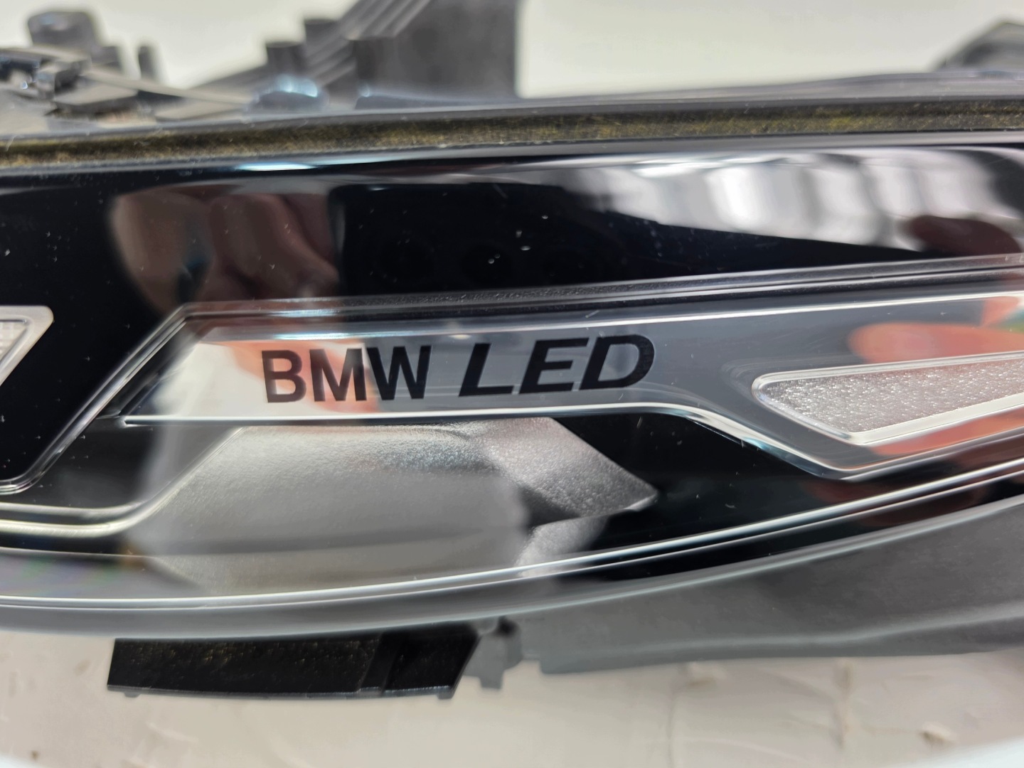 light left front upper DRL BMW X7 G07 LCI 9880593