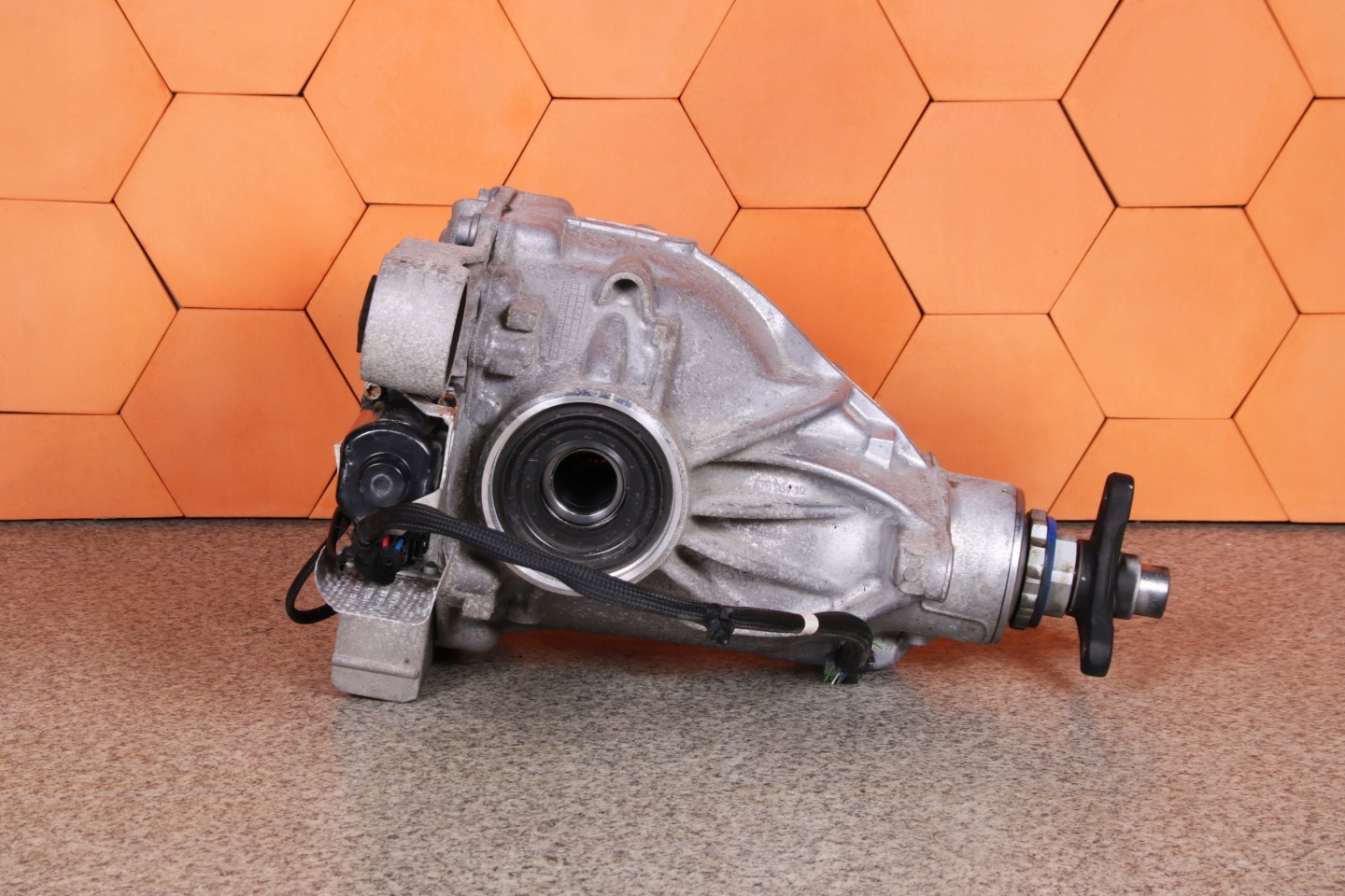 BMW G15 G16 840dX rear differential diff 2.65 8686657