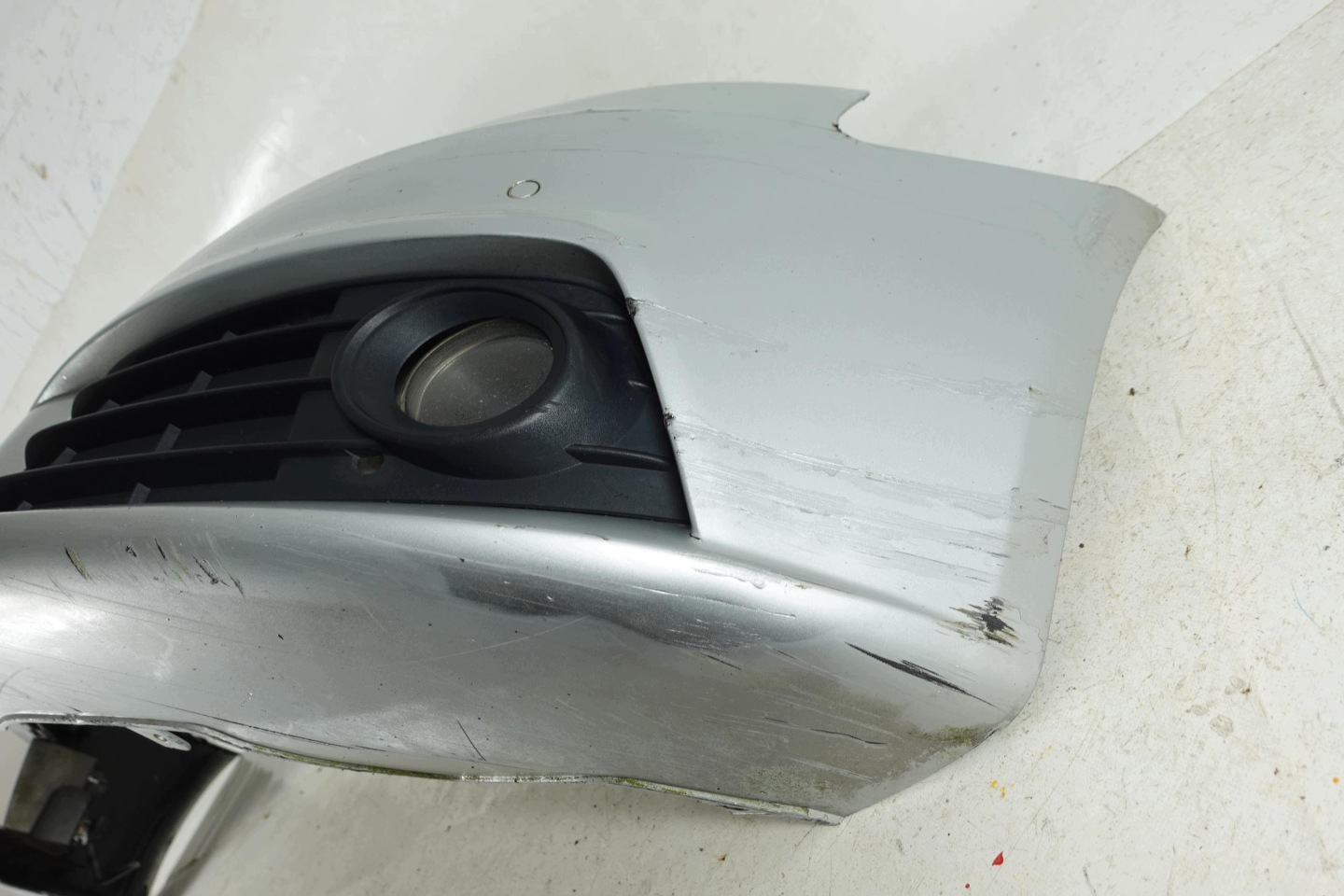 bumper front front AUDI A4 B8 07-11 grille PDC 2007-2011 LX7W 8K0807437