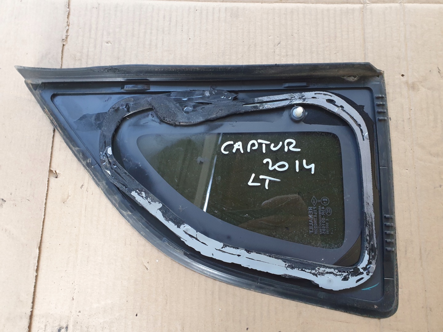 window rear side RENAULT CAPTUR and 2014- left