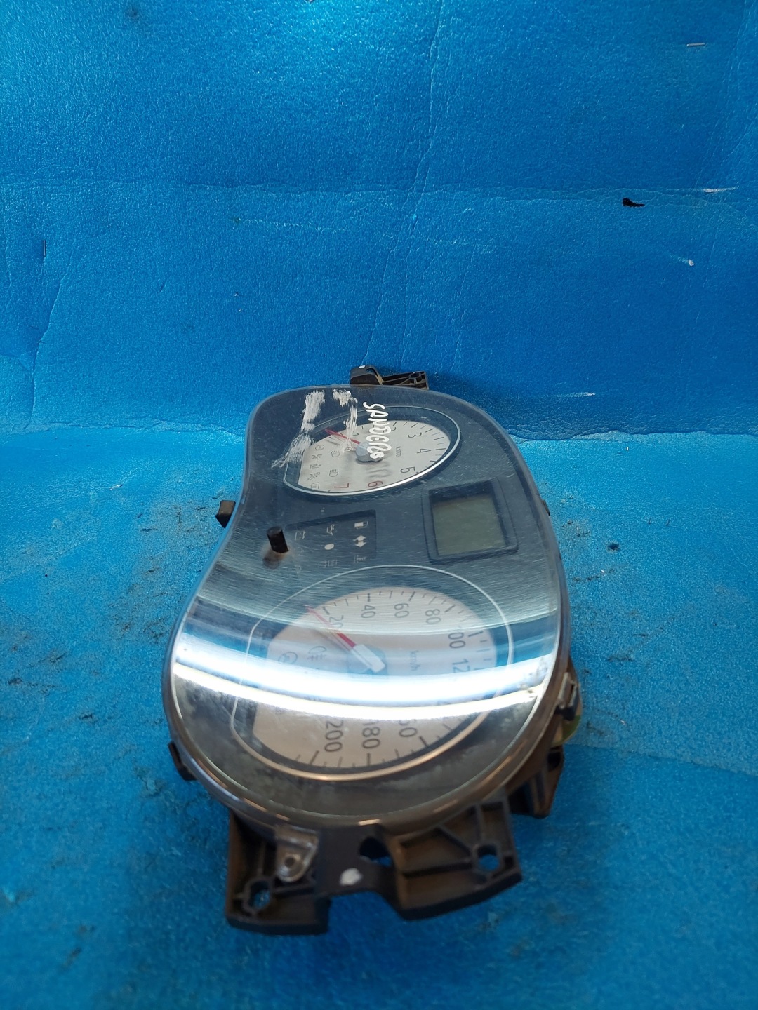 dials clock DACIA SANDERO 820078321G