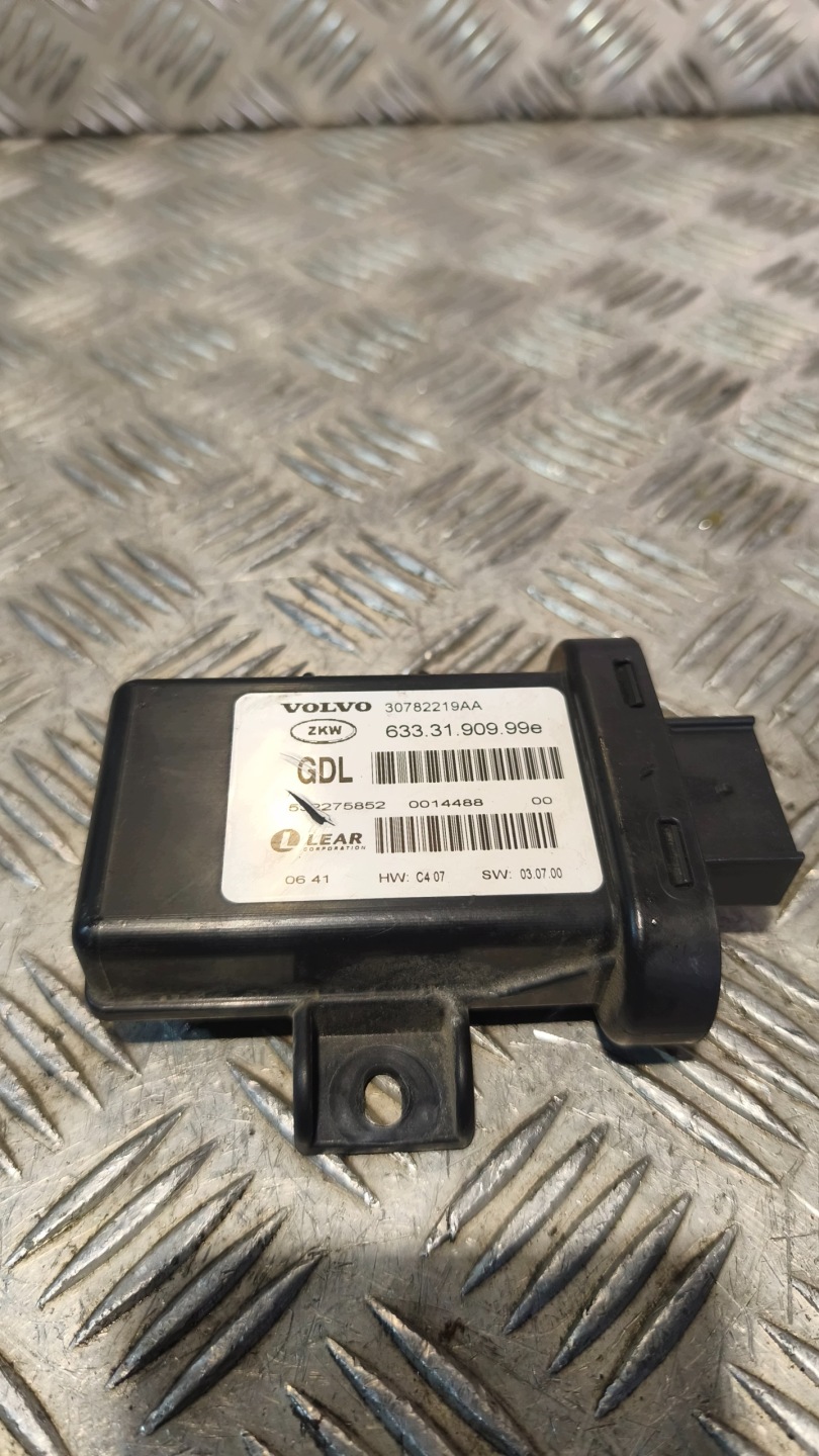sensor kurvenlicht VOLVO S80 2004r 633.31.909.99E