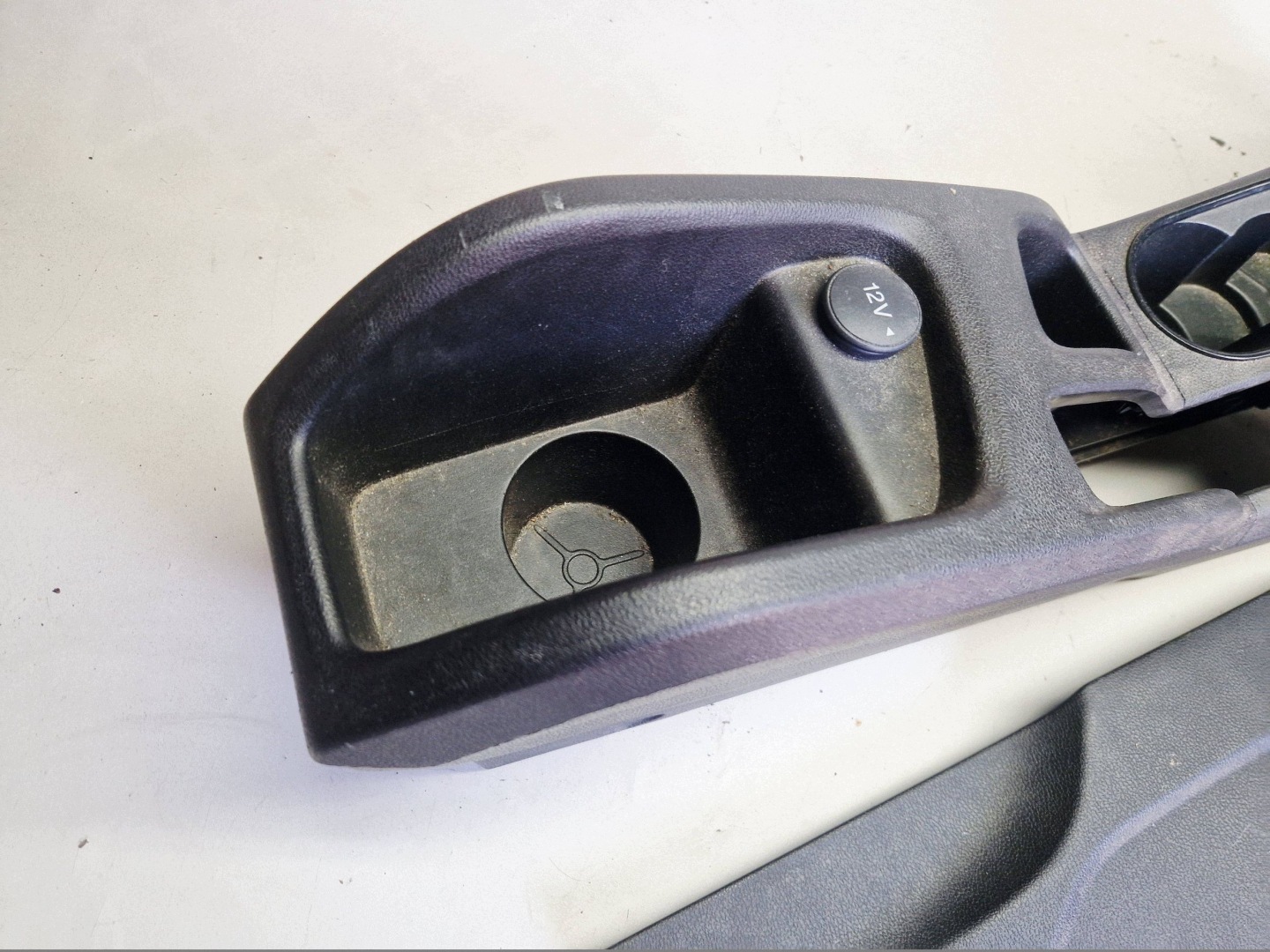 console central tunel central Ford B-MAX AV11R045B55AFW
