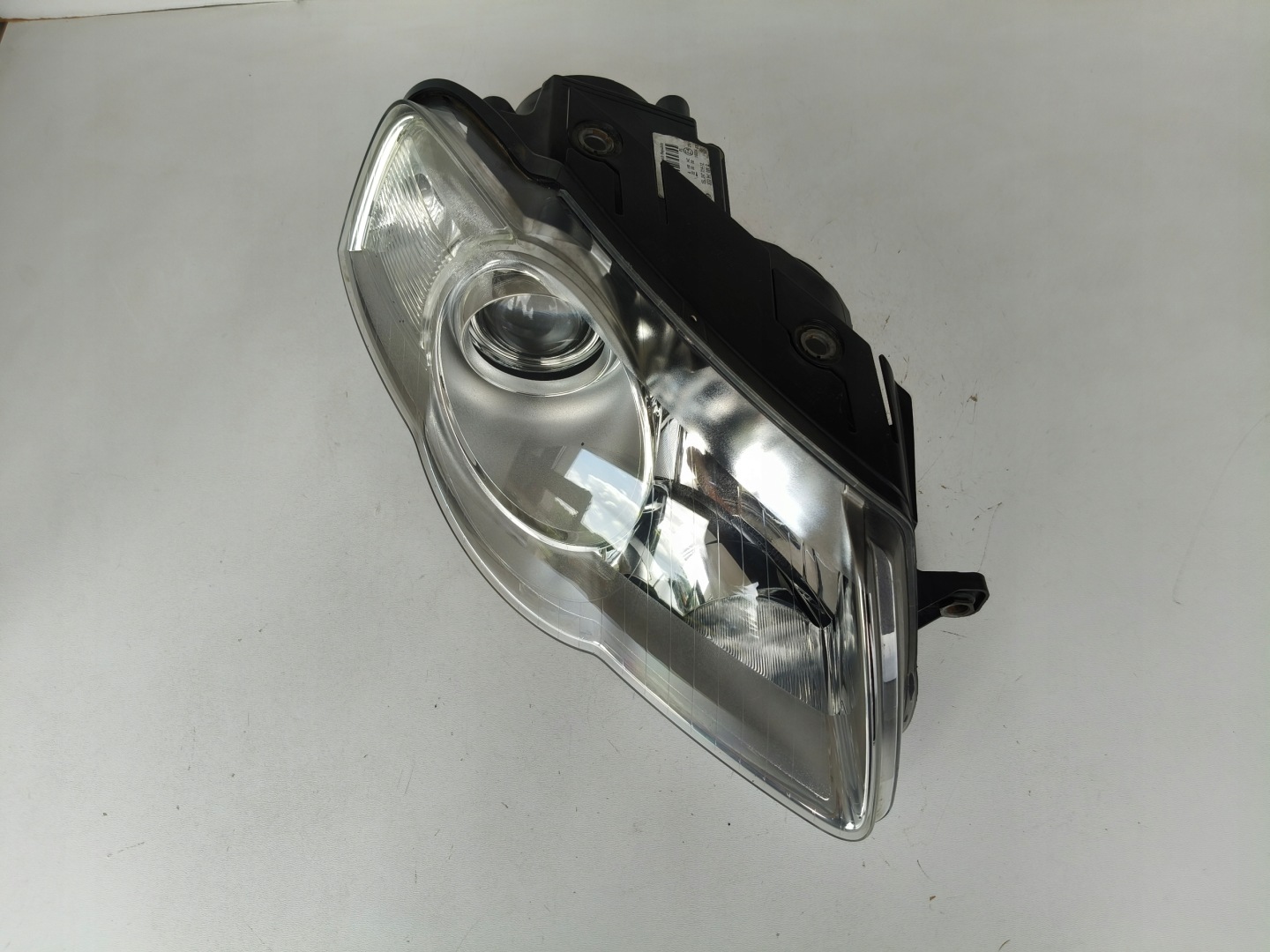 light right REFLEKTOR VW PASSAT B6 3C 3C0 04-10