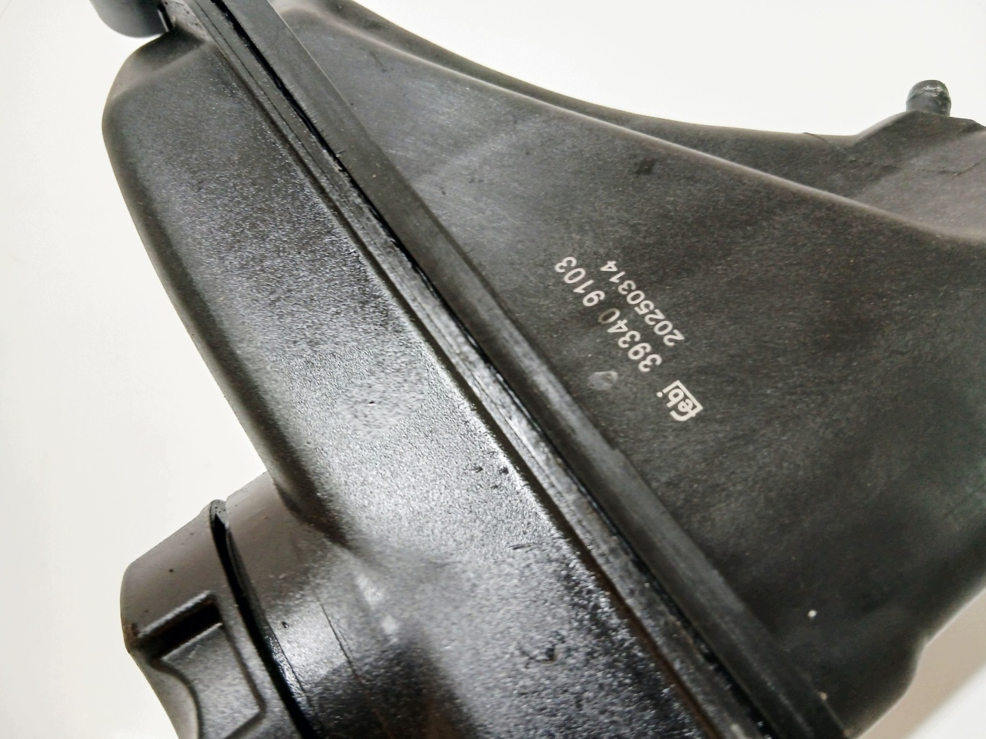 Réservoir eau BMW E90 E91 LCI N43