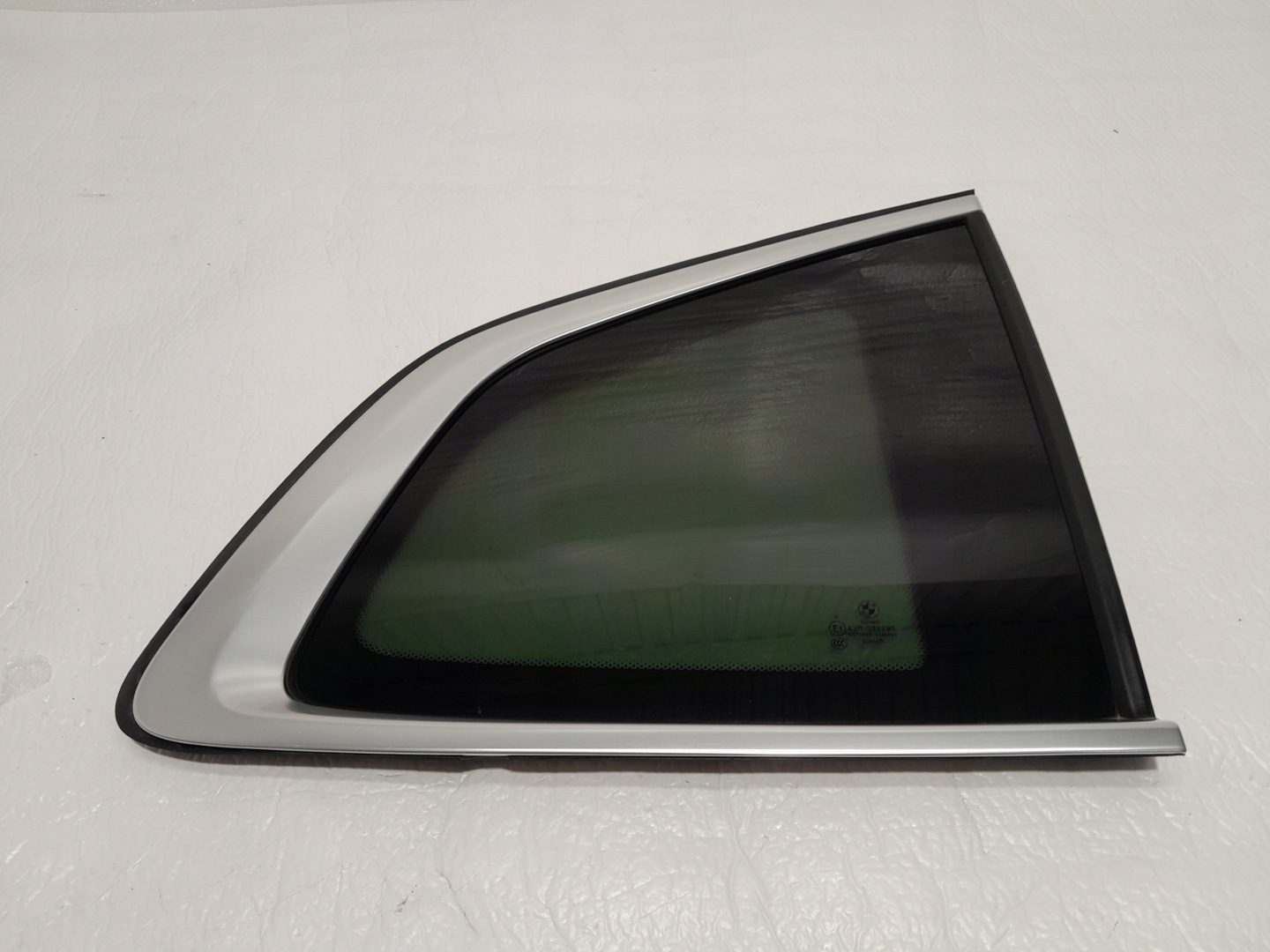 BMW X3 G01 LCI window bodywork right rear part 7410064