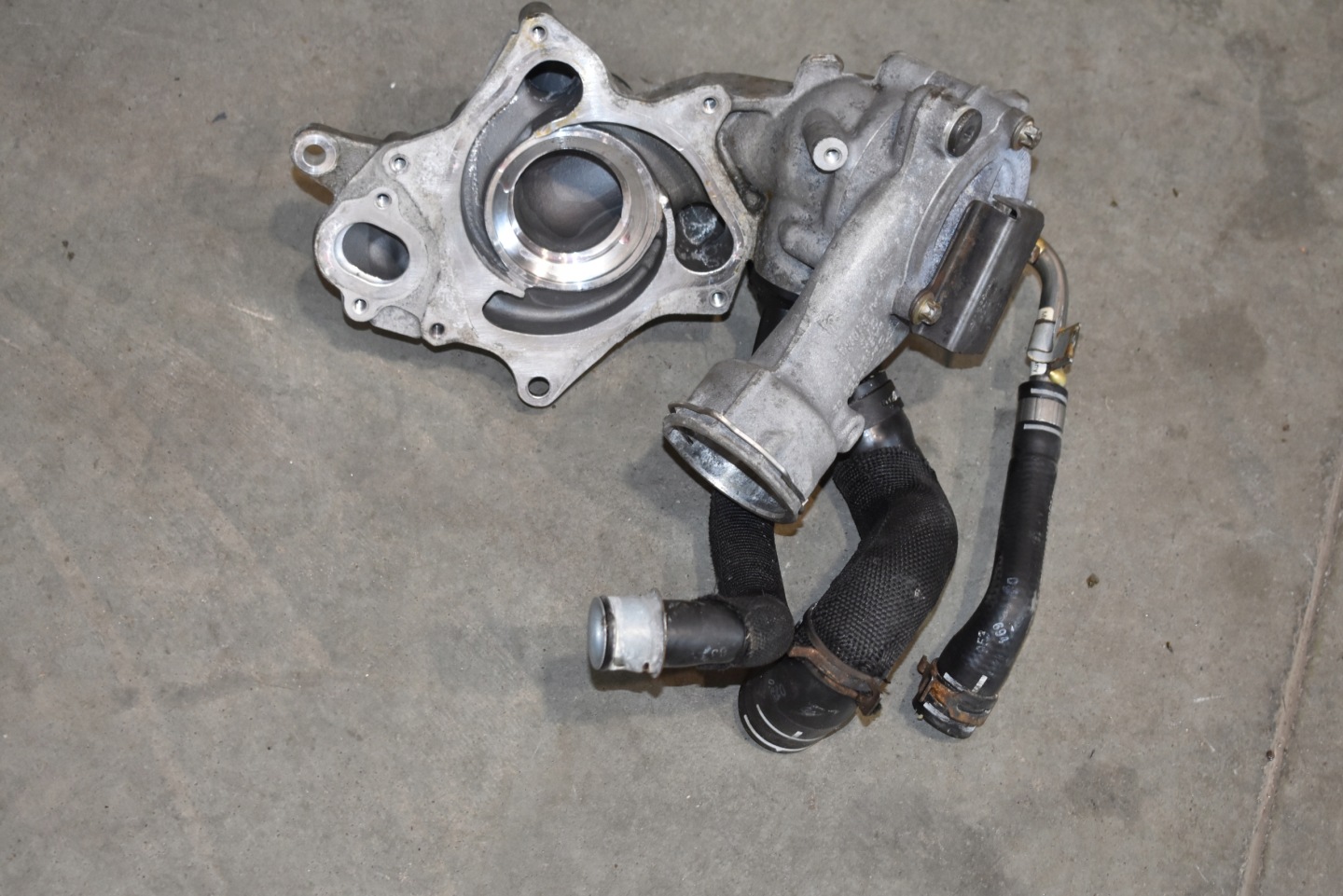 IDEALNA Pompa CHLODZENIA PORSCHE 718 982 DDP 1