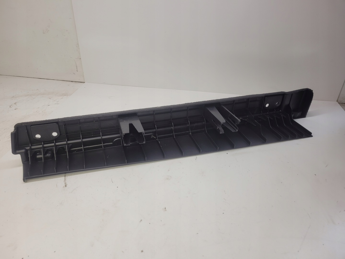 moulding cover boot right AUDI Q5 8R 8R0861828
