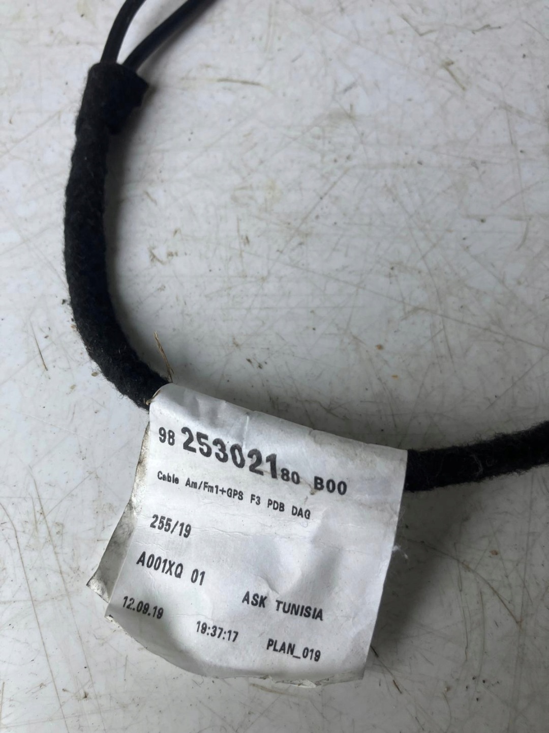 Câblage Câblage KABEL Antenne CITROEN C4 CACTUS LIFT 9825302180
