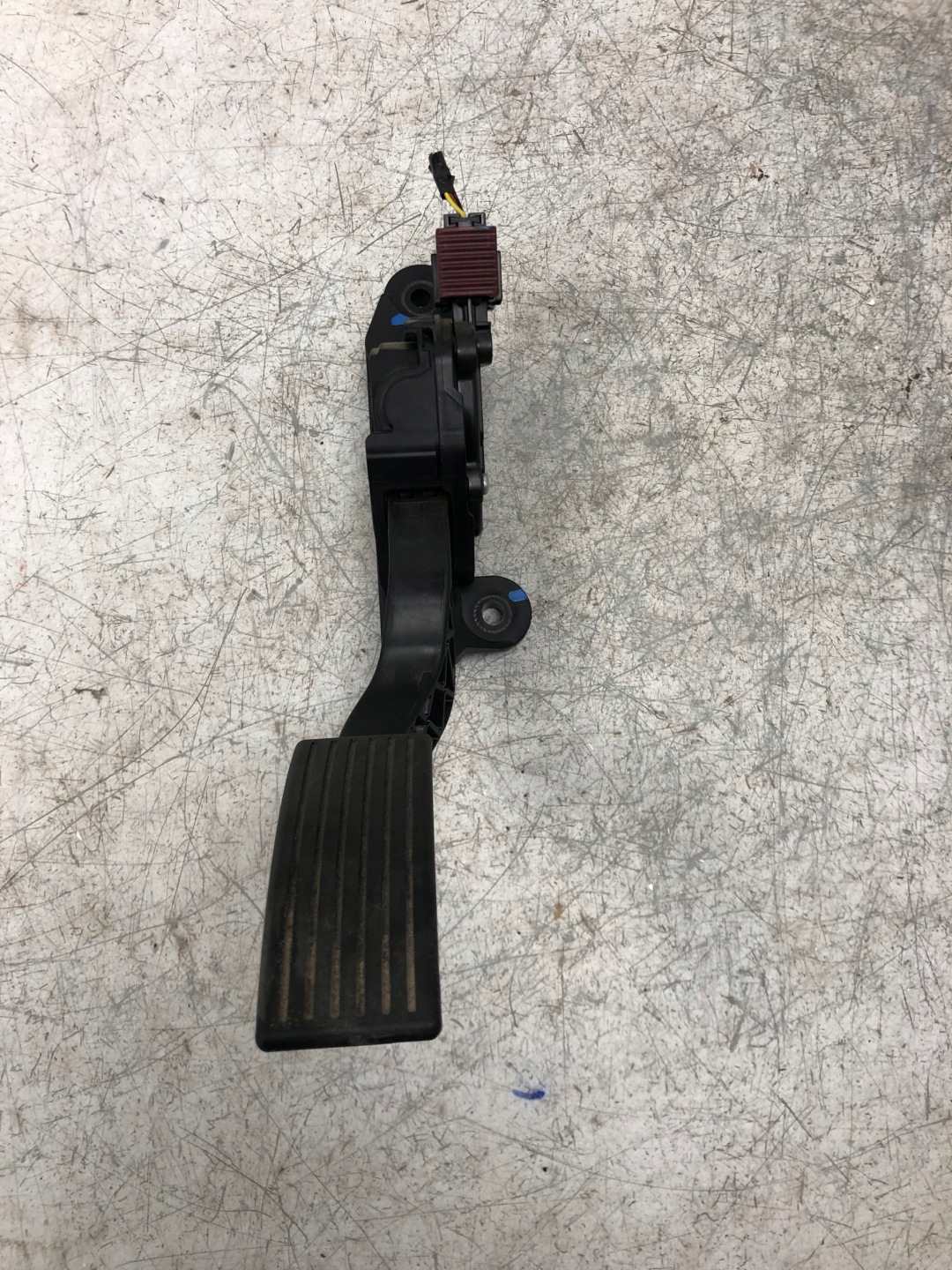accelerator pedal potentiometer HYUNDAI I10 II