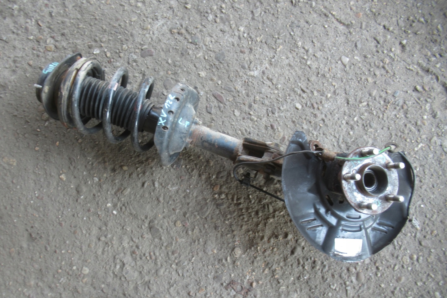 SUBARU XV 2.0D McPherson left front 20310FJ090