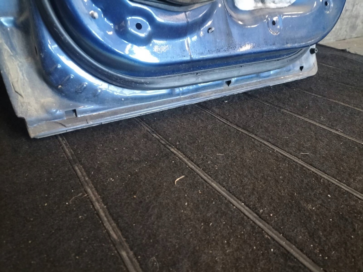door complete right rear part HYUNDAI TUCSON and OL MARIANE BLUE