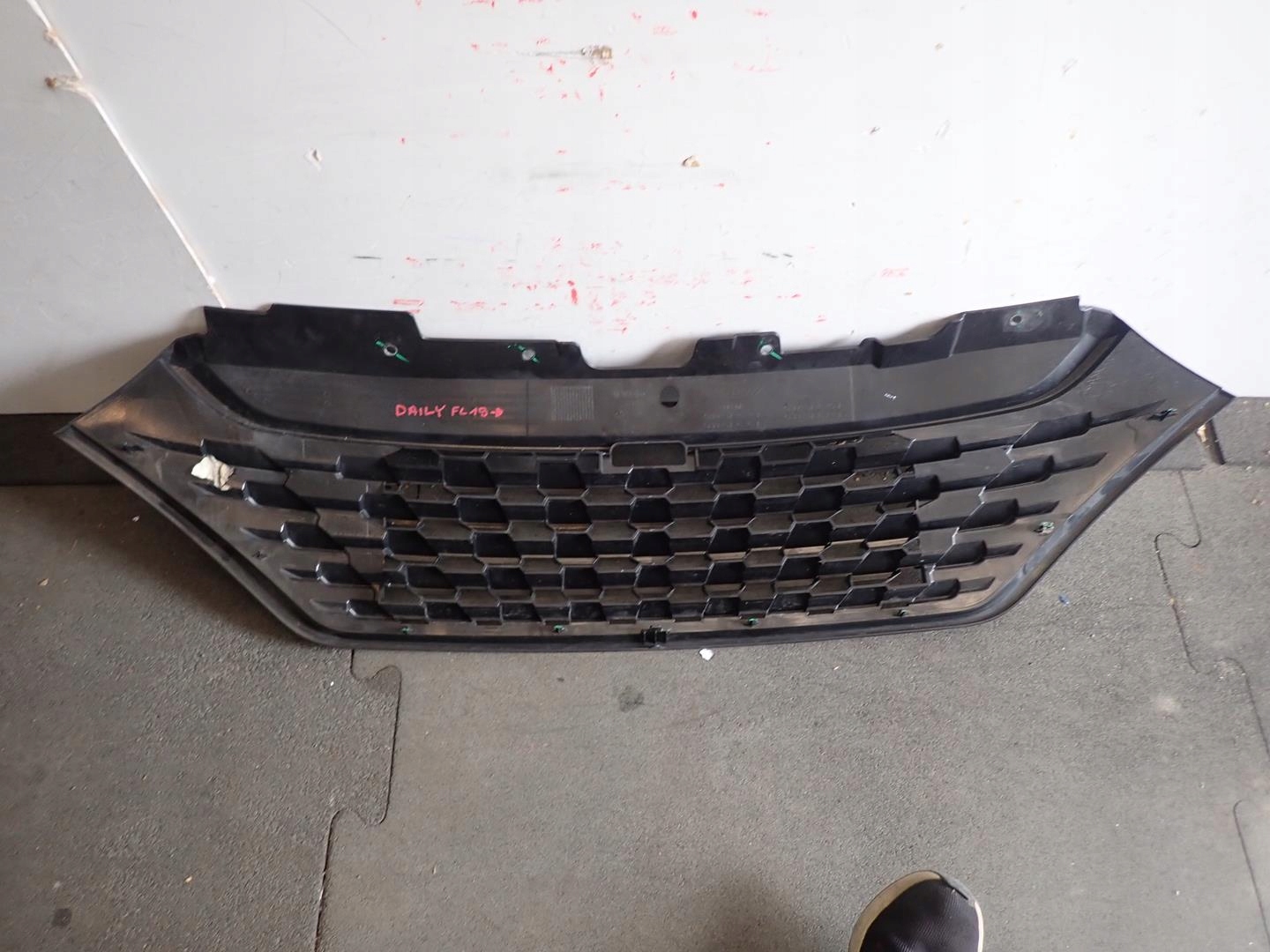 Grill IVECO DAILY LIFT 2019- 5802317677