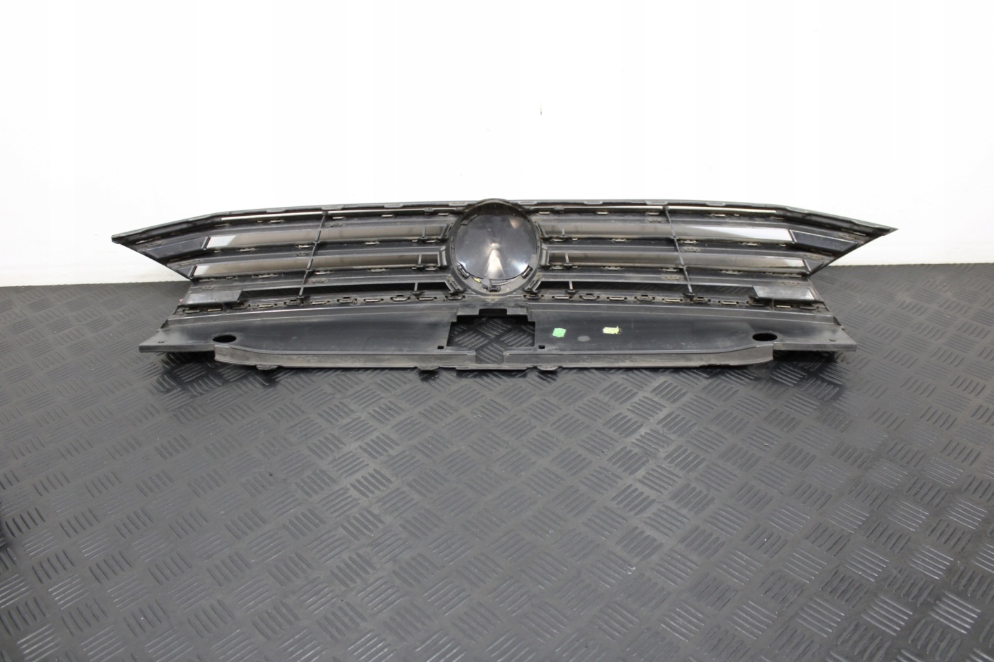Grille 3G0853653 VW PASSAT B8 3G0 3G9