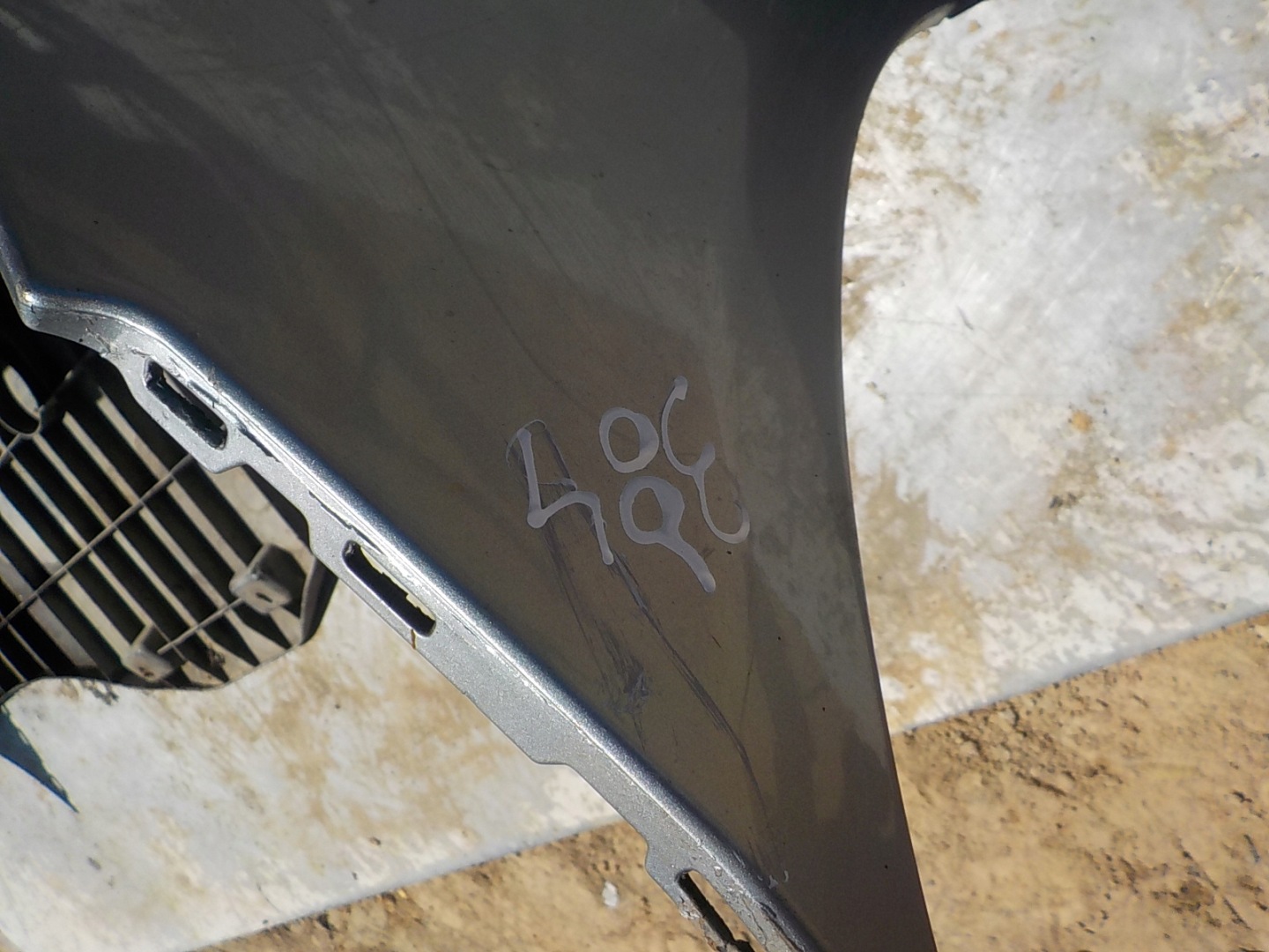 384 JAGUAR XF X250 bumper front front