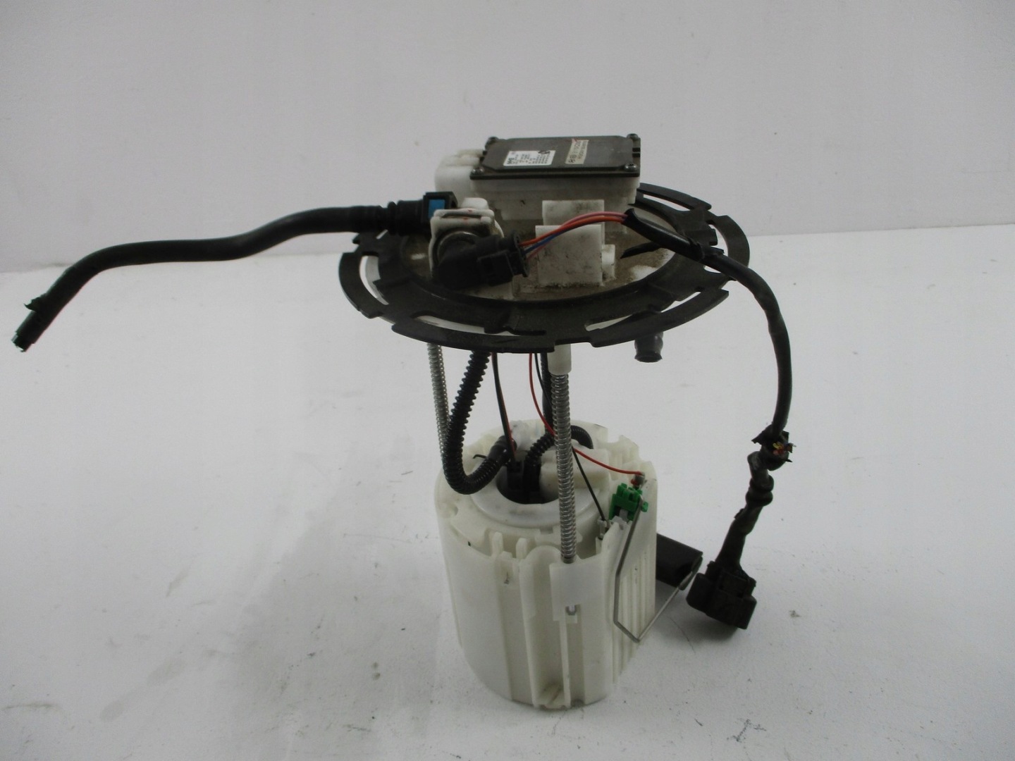 feed pump HYUNDAI KIA 31110-CZ000