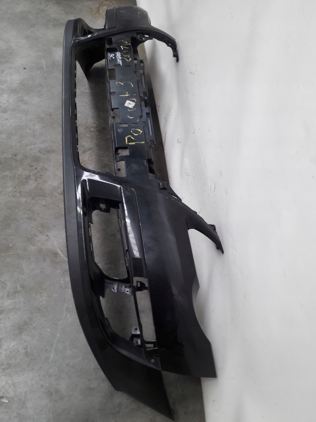 Pare choc Avant 3C0807221C 3C VW Passat B5