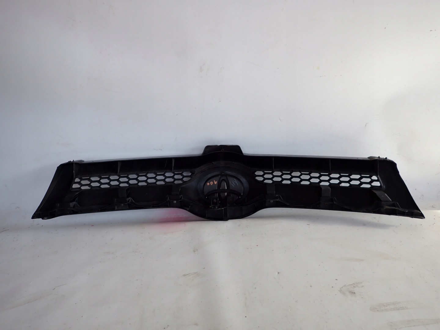 TOYOTA COROLLA VERSO II 07-09 Grill Grill