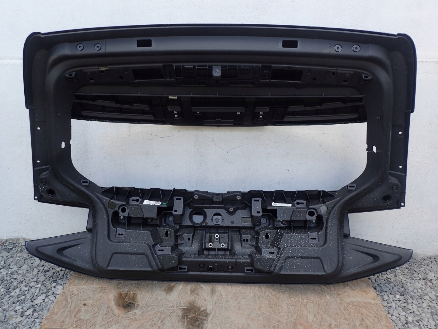 boot door cover boot CUPRA BORN 10E K11 21
