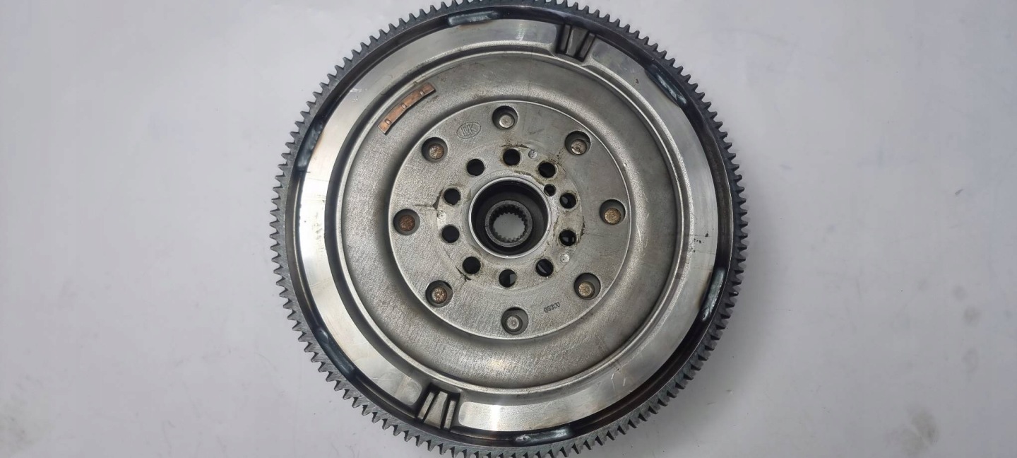 clutch VOLVO V60