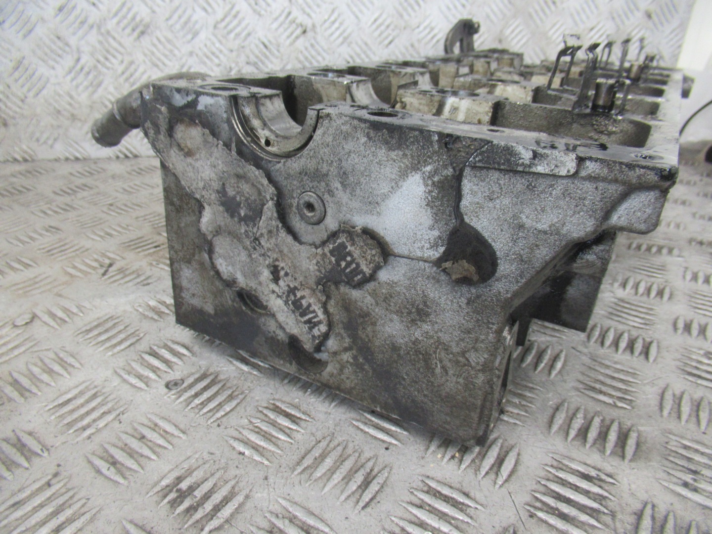 TESTATA VOLKSWAGEN TOUAREG 070103373A 5.0 TDI